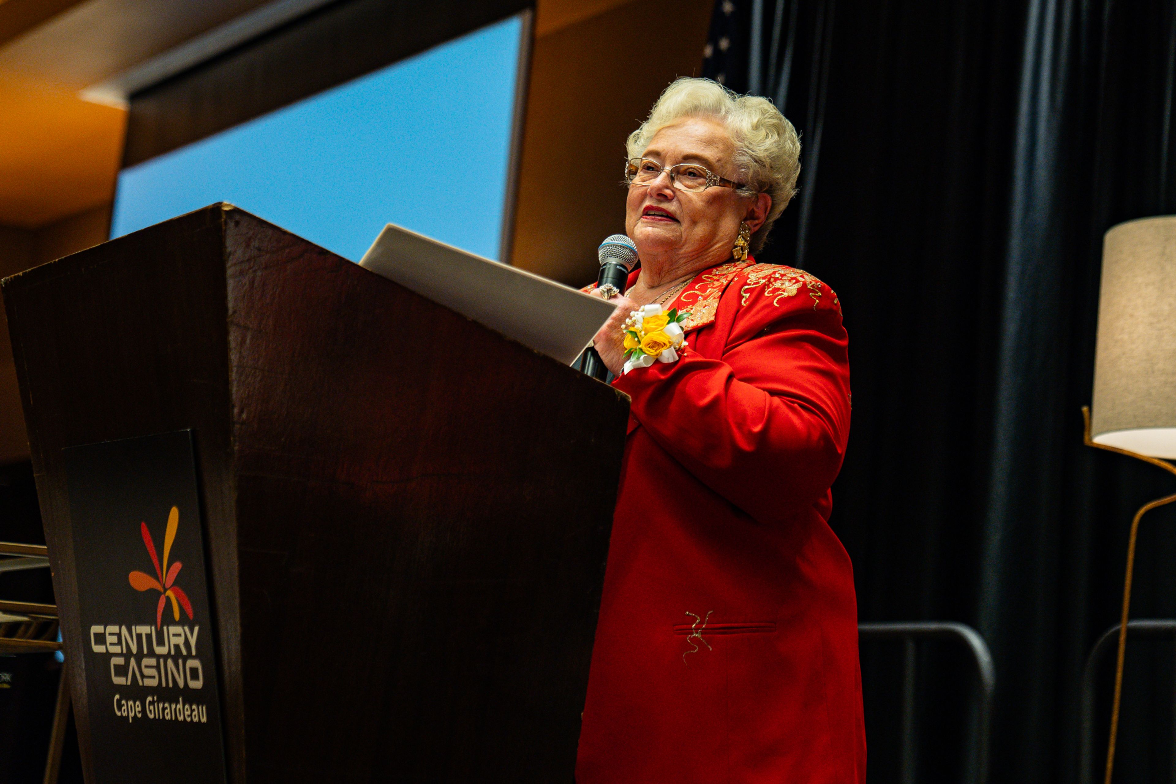 Carol Reimann gives a speech as she receives her Lifetime Achievement award at the Zonta Club of Cape Girardeau's Women of Achievement Luncheon and Expo on Friday, Nov. 15 at the Century Casino event center.