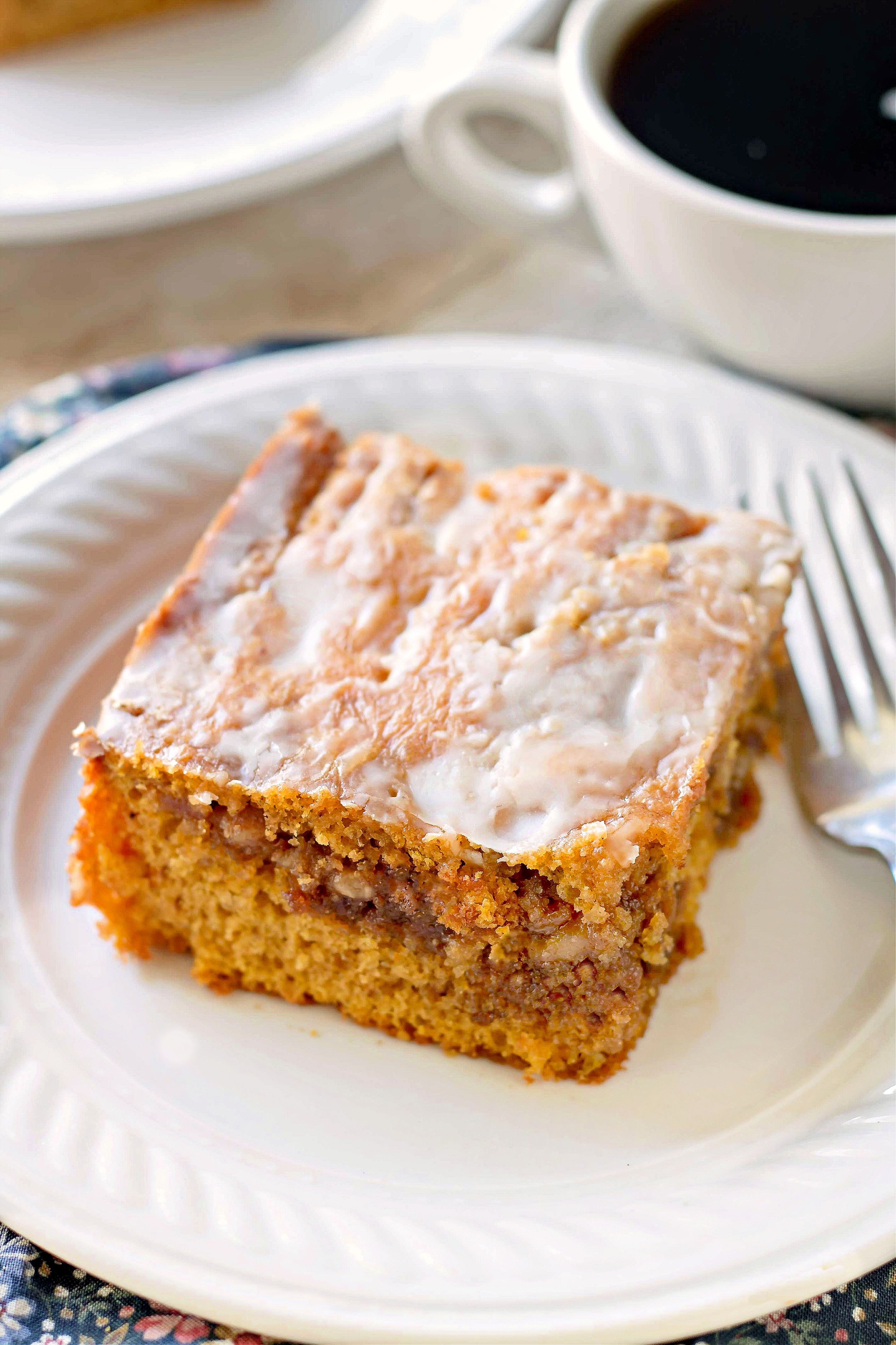 Pumpkin honey bun cake