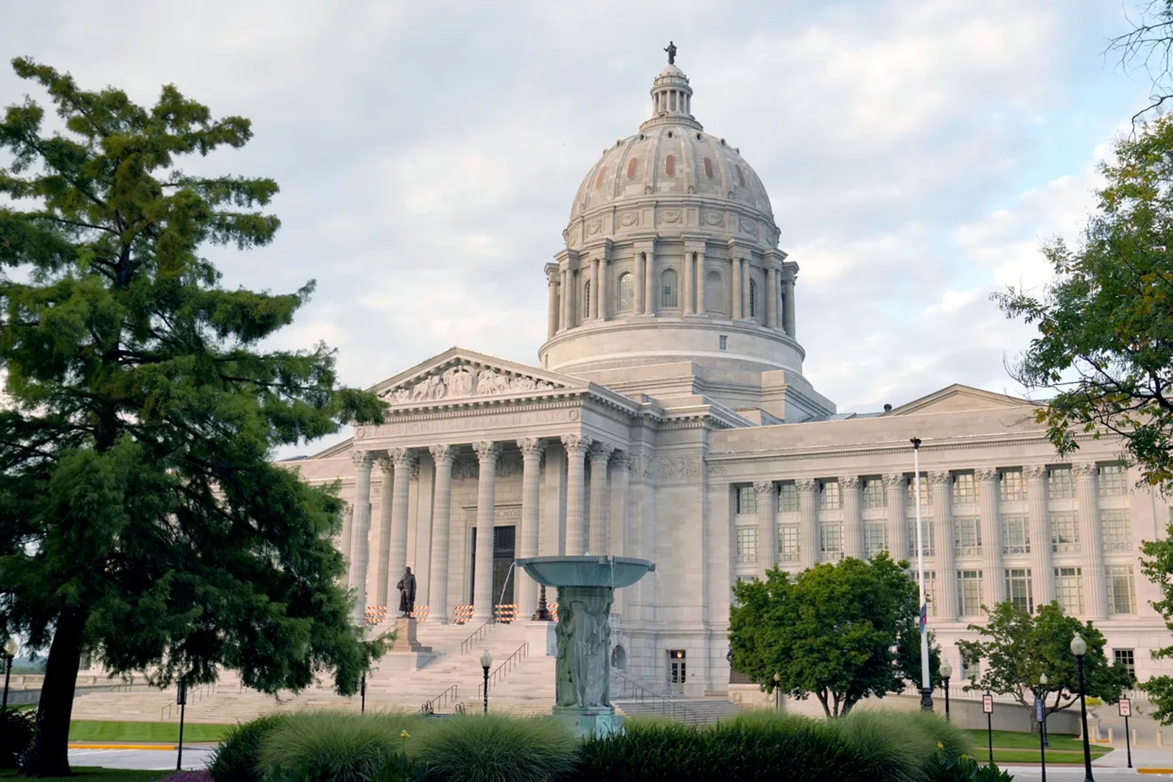 New Missouri laws on sick leave, abortion face GOP repeal efforts as legislative session nears end