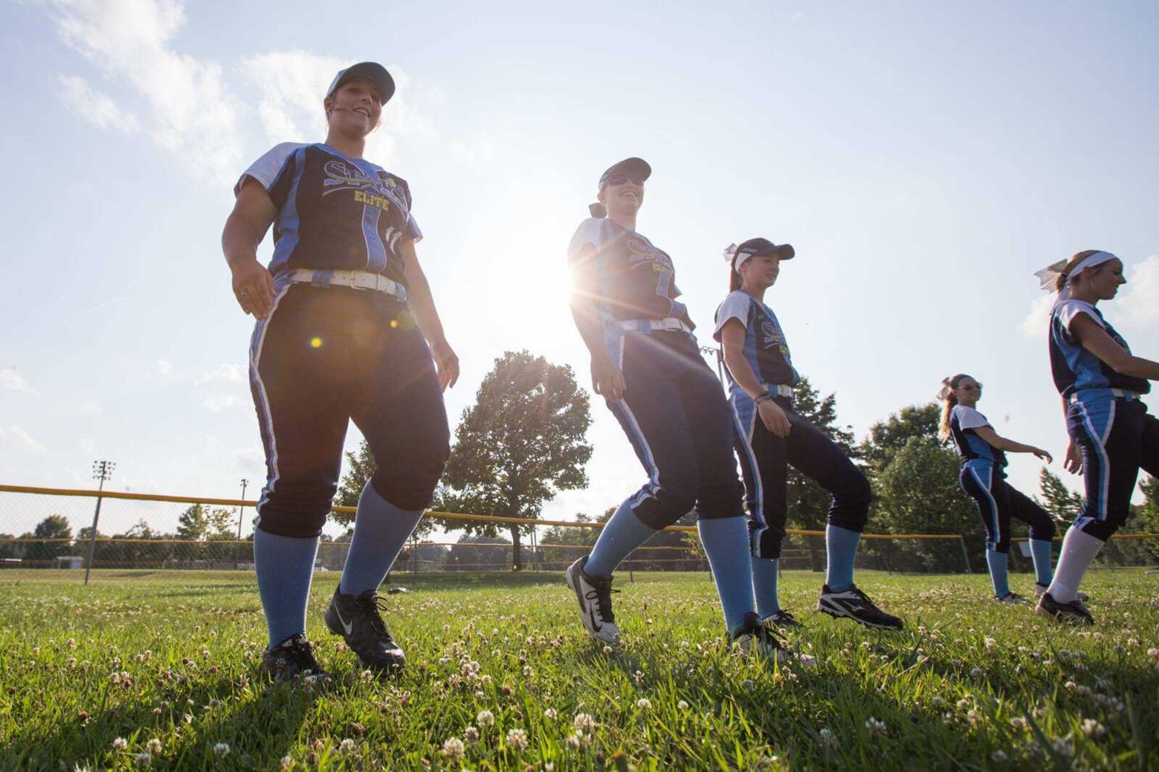 Stars Elite players warm up for practice last week in Perryville, Missouri. The 18U squad, which has a 38-8 record, will compete in the USA Select World Fastpitch Championships after recently finishing second in a qualifying tournament.