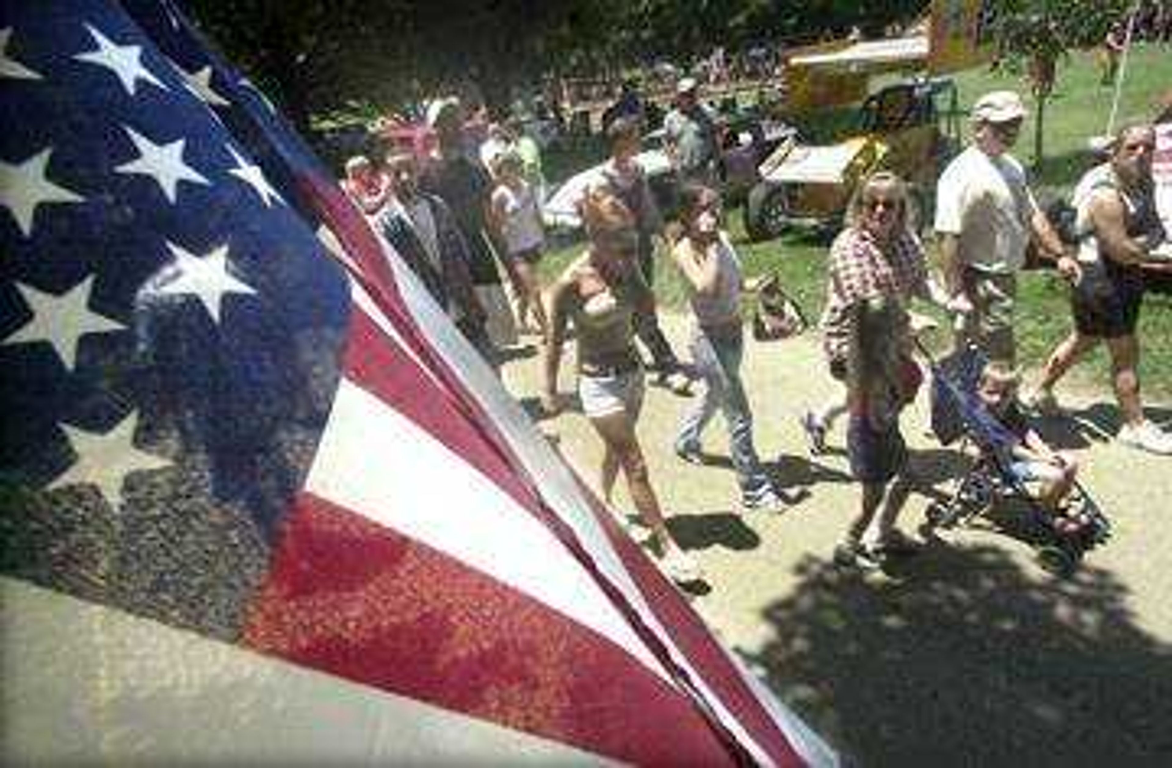 Antique and modified cars and mud volleyball attracted hundreds of people, packing the Jackson City Park for the annual July 4th celebrations.