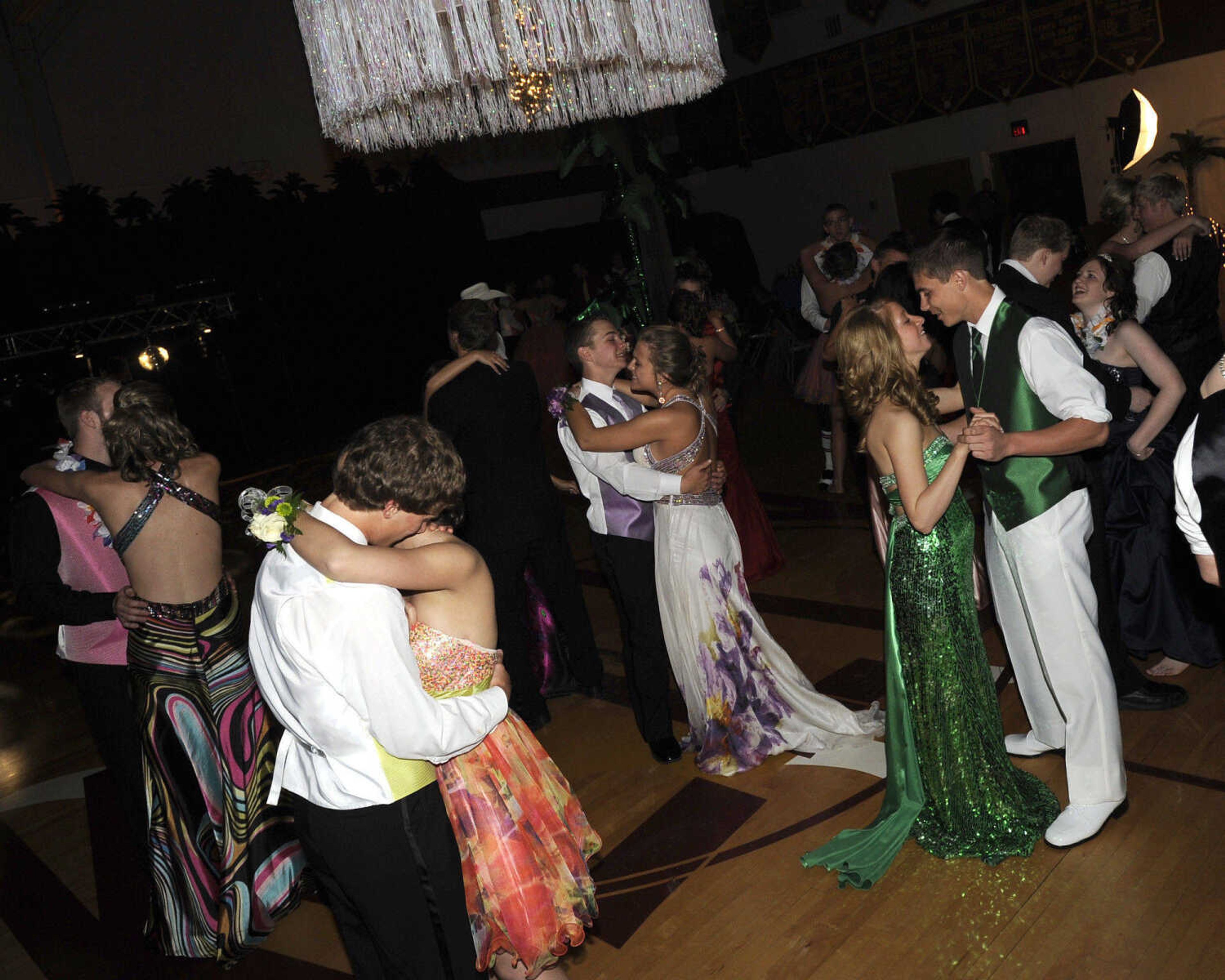 Kelly High School prom, April 16, 2011, A Night to Remember.