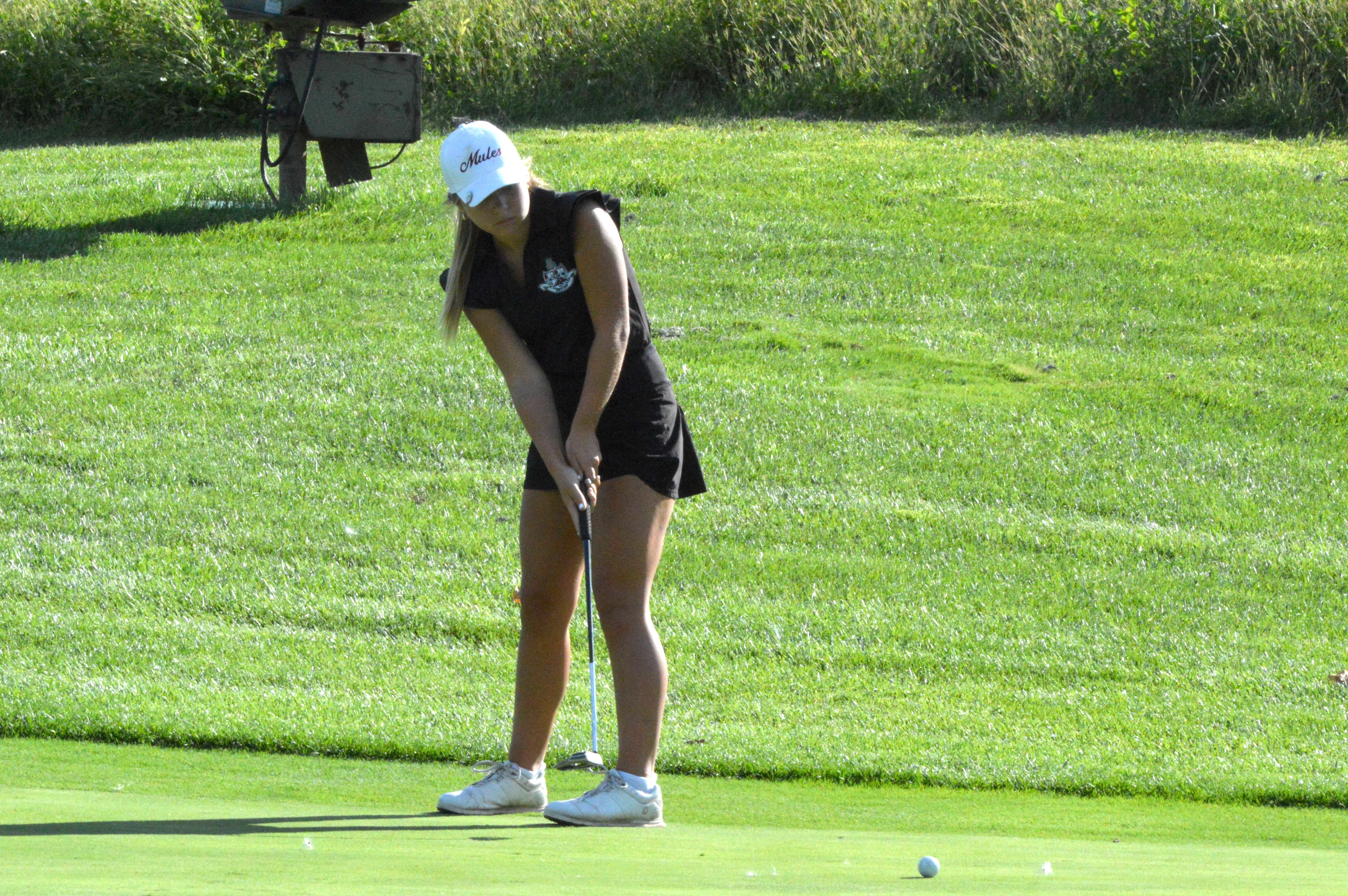 Poplar Bluff finished third at the Notre Dame quad-meet on Thursday, Sept. 26 with a team score of 204. 