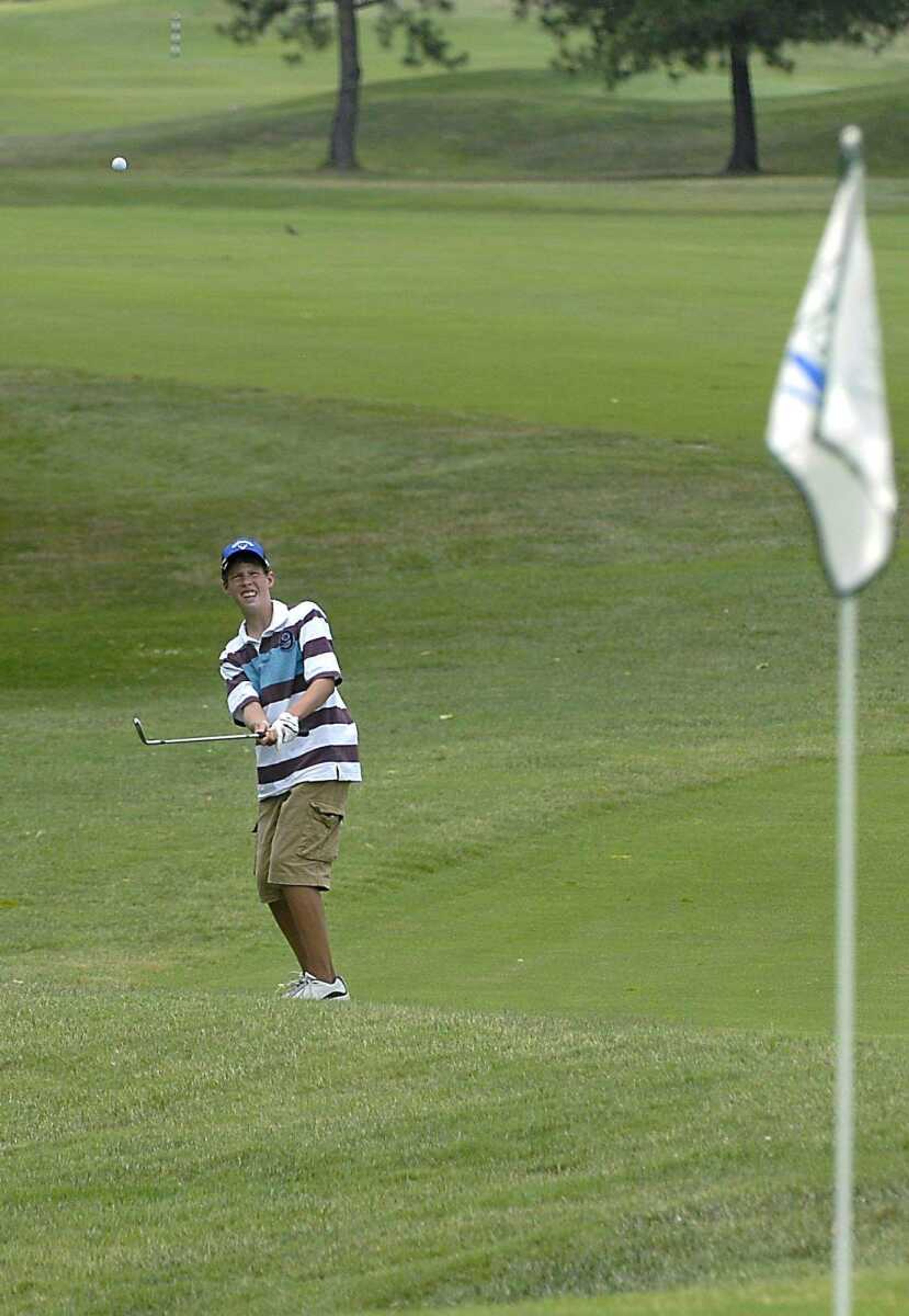 KIT DOYLE ~ kdoyle@semissourian.com
Garrett Brewer, of Perryville, approached the first hole green Wednesday, June 25, 2008, during the PGA Gateway Junior Series tournament at Bent Creek in Jackson.