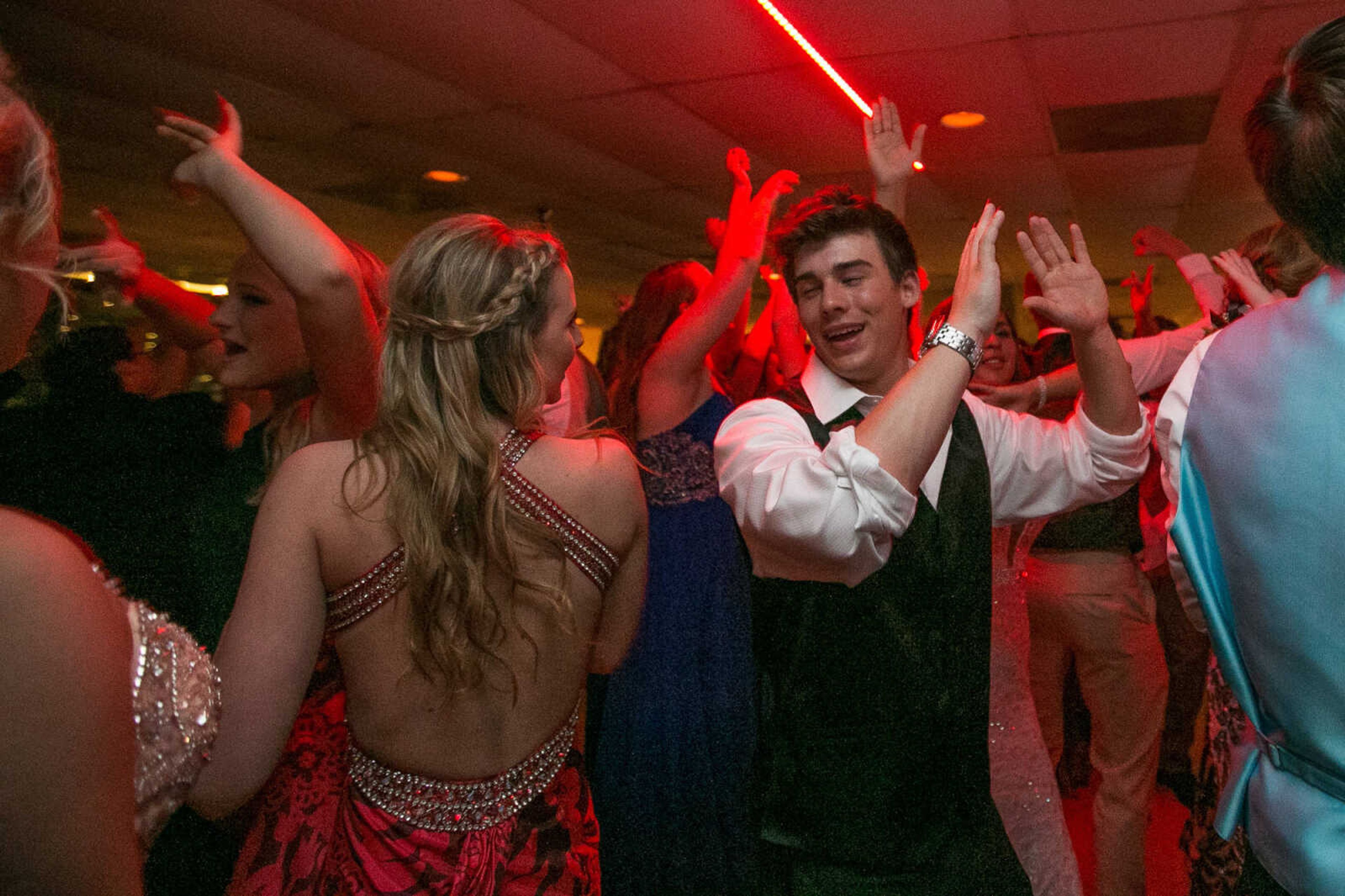 GLENN LANDBERG ~ glandberg@semissourian.com

Students take to the dance floor during the Saxony Lutheran High School's "Classique Magnifique" prom, Saturday, April 23, 2016, at the Cape Girardeau Elks Lodge.