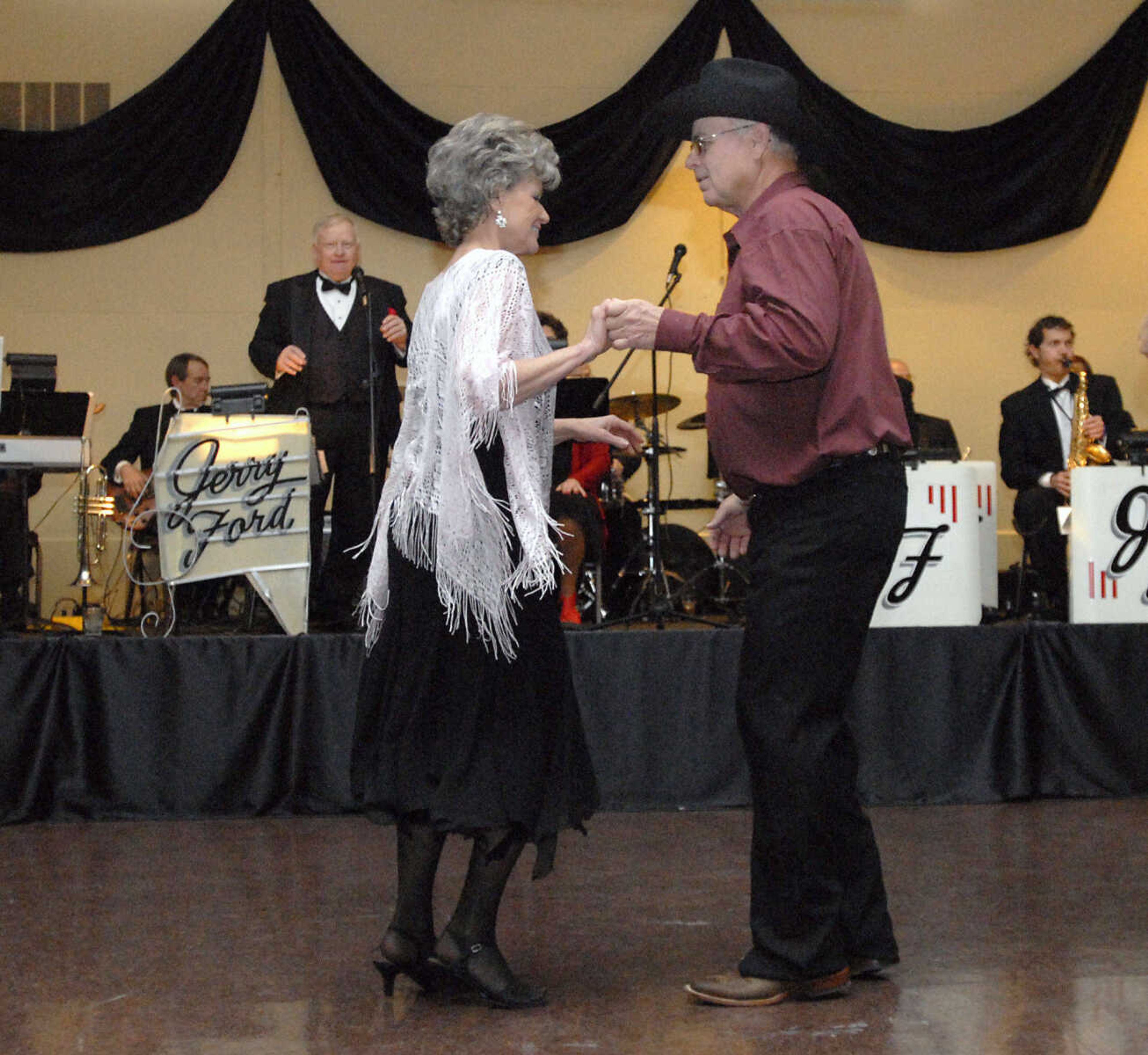 KRISTIN EBERTS ~ keberts@semissourian.com

Don and Brenda Yarbro dance to the music of the Jerry Ford Band during the Valentine's Dinner and Dance at Ray's Plaza Conference Center in Cape Girardeau on Saturday, Feb. 11, 2012.