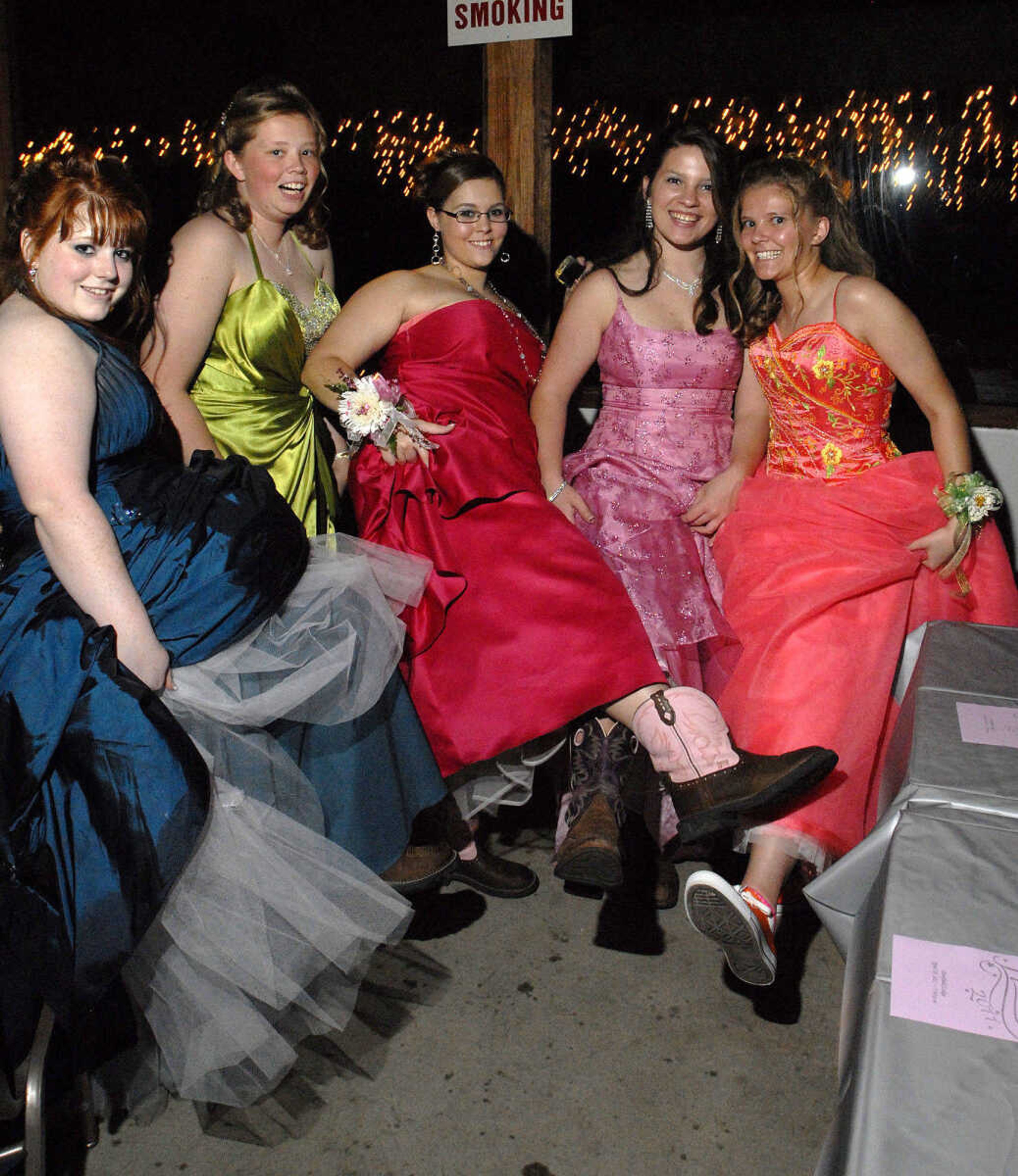 LAURA SIMON~lsimon@semissourian.com
Meadow Heights' prom "A Night to Remember" was held Saturday, April 30, 2011 at Deerfield Lodge.