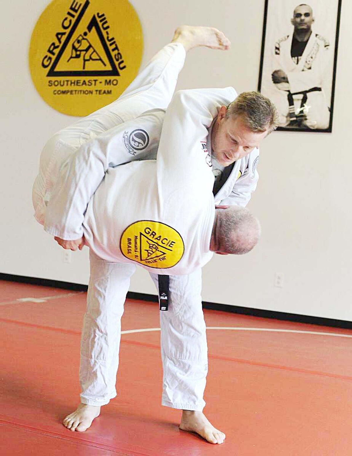 Team Fish hosting real estate agent safety training instructed by Brian Imholz in February