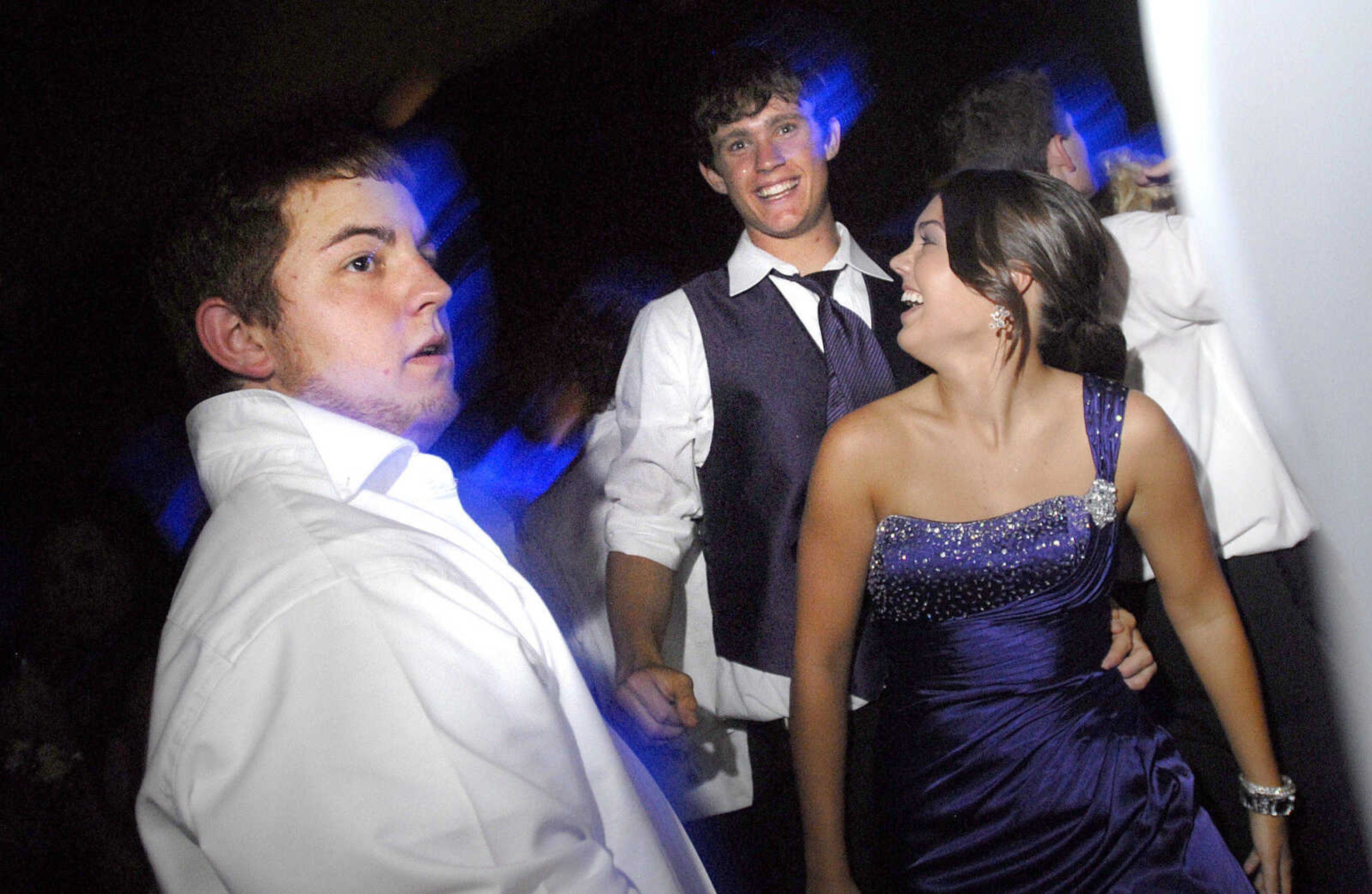 LAURA SIMON~lsimon@semissourian.com
Jackson High School Prom Saturday, May 8, 2010.