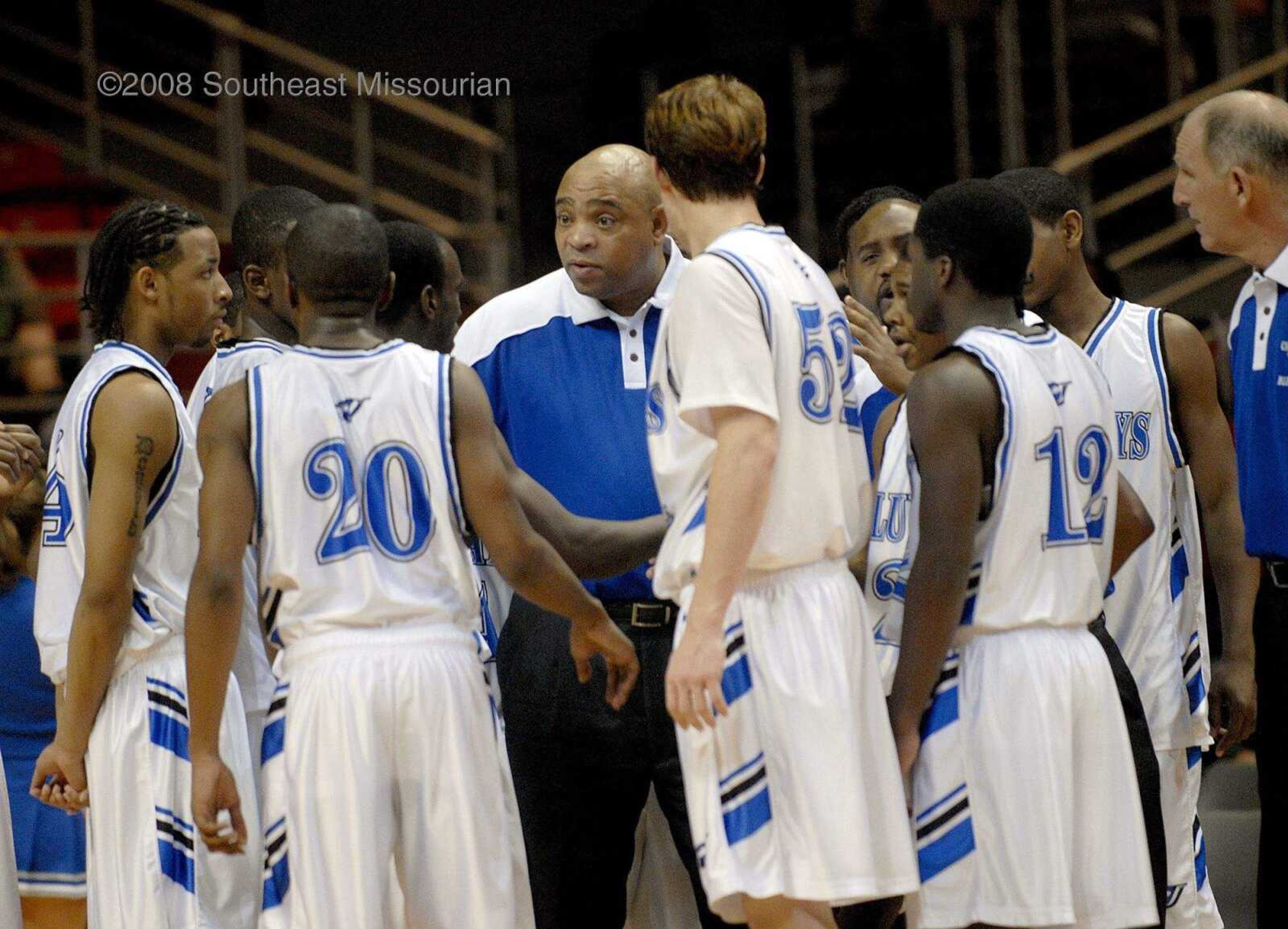 ELIZABETH DODD ~ edodd@semissourian.com
Charleston's Head Coach Danny Farmer calls a timeout in the second half.