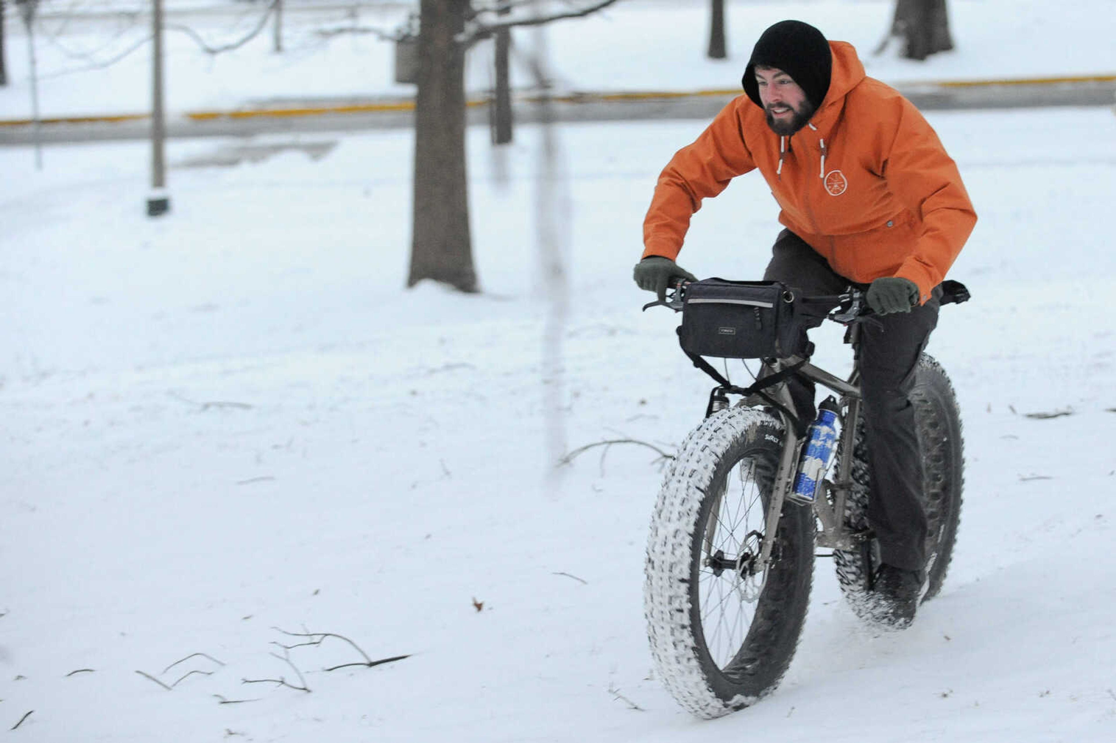 GLENN LANDBERG ~ glandberg@semissourian.com


Pierce Yates takes his fat bike for a ride in the snow outside Academic Hall on the campus of Southeast Missouri State University Wednesday, Jan. 20, 2016.