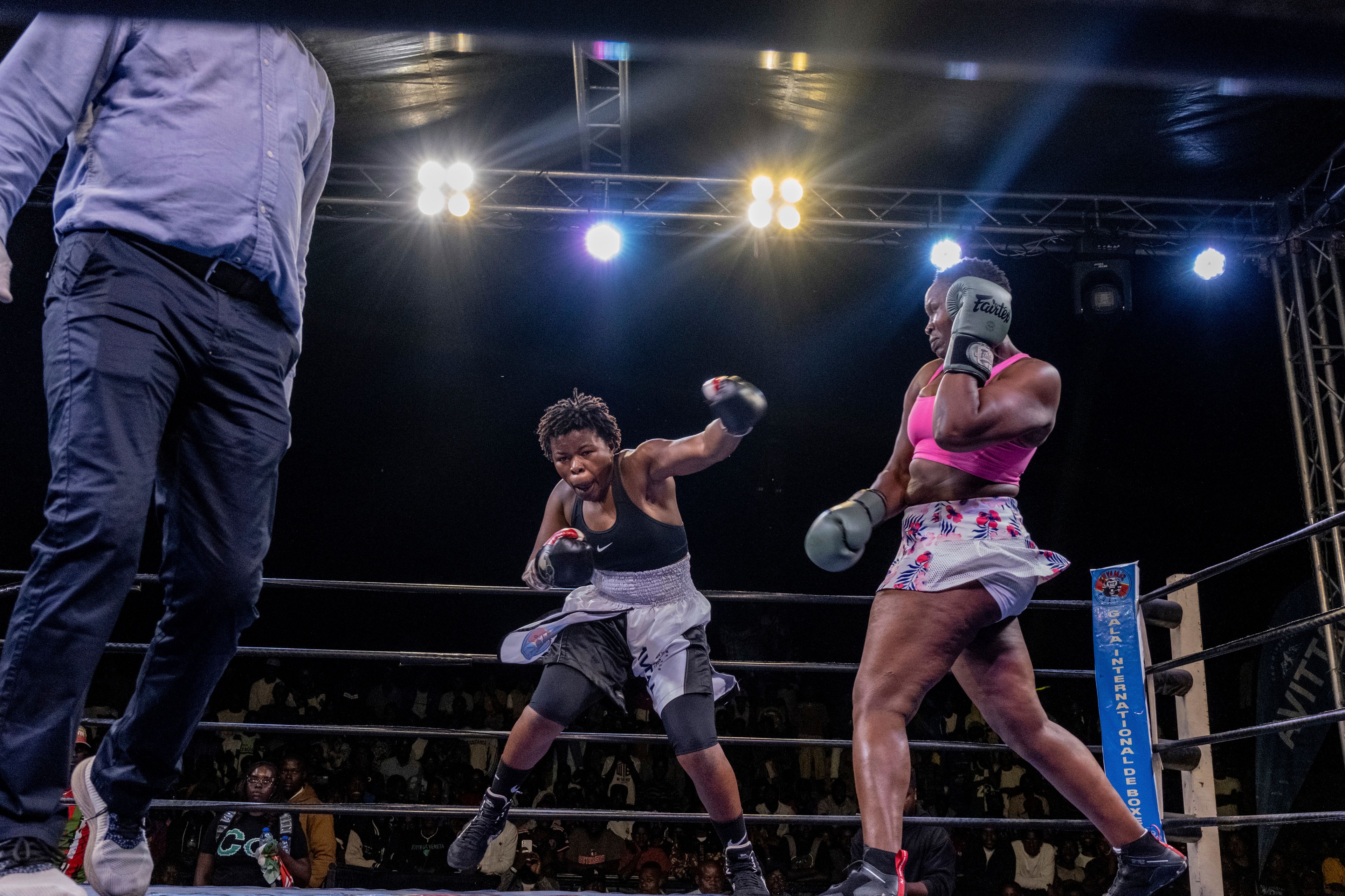 Daniella Mulekets, 20, fight in her first professional boxing match against Kenyan Charity Mukami in Goma, Democratic republic of the Congo, Oct. 26 2024 on the 50th anniversary of the "Rumble in the Jungle" fight between Muhammad Ali and George Foreman in Kinshasa. (AP Photo/Moses Sawasawa)