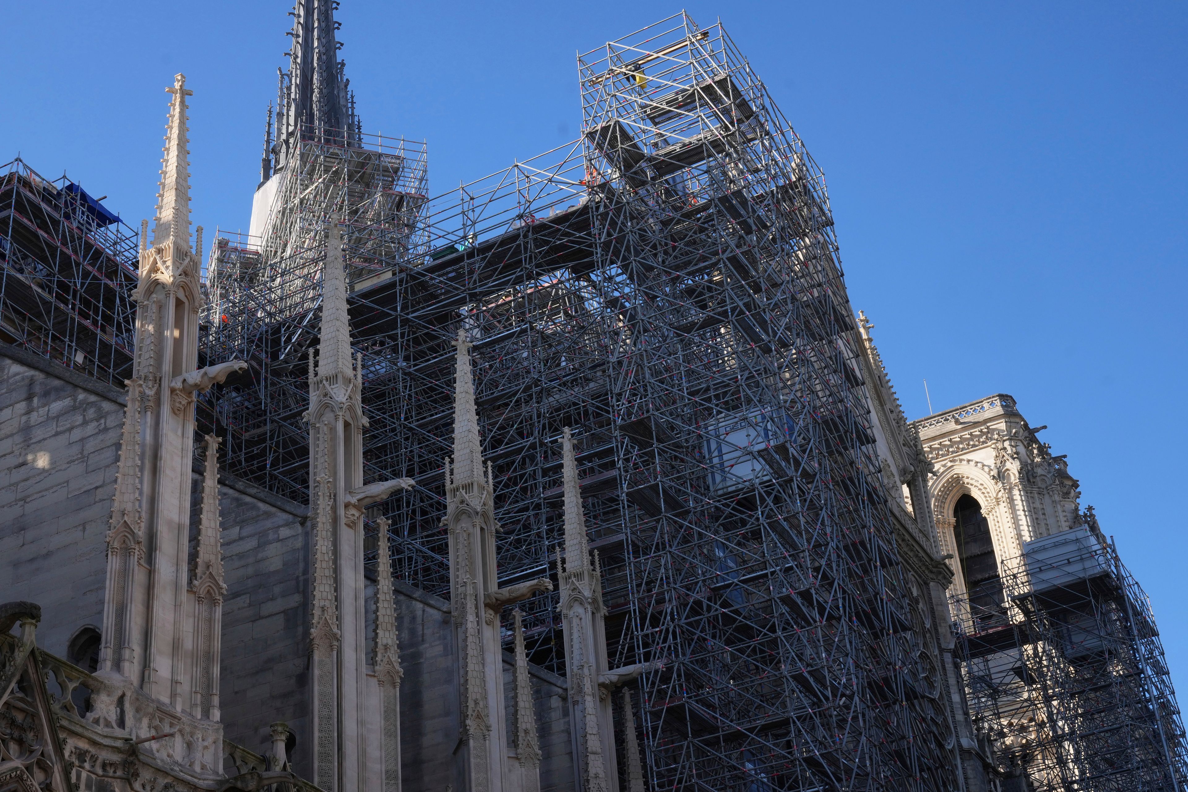 Scaffolding is still clinging to Notre-Dame cathedral, Thursday, Nov. 28, 2024 in Paris. (AP Photo/Michel Euler)