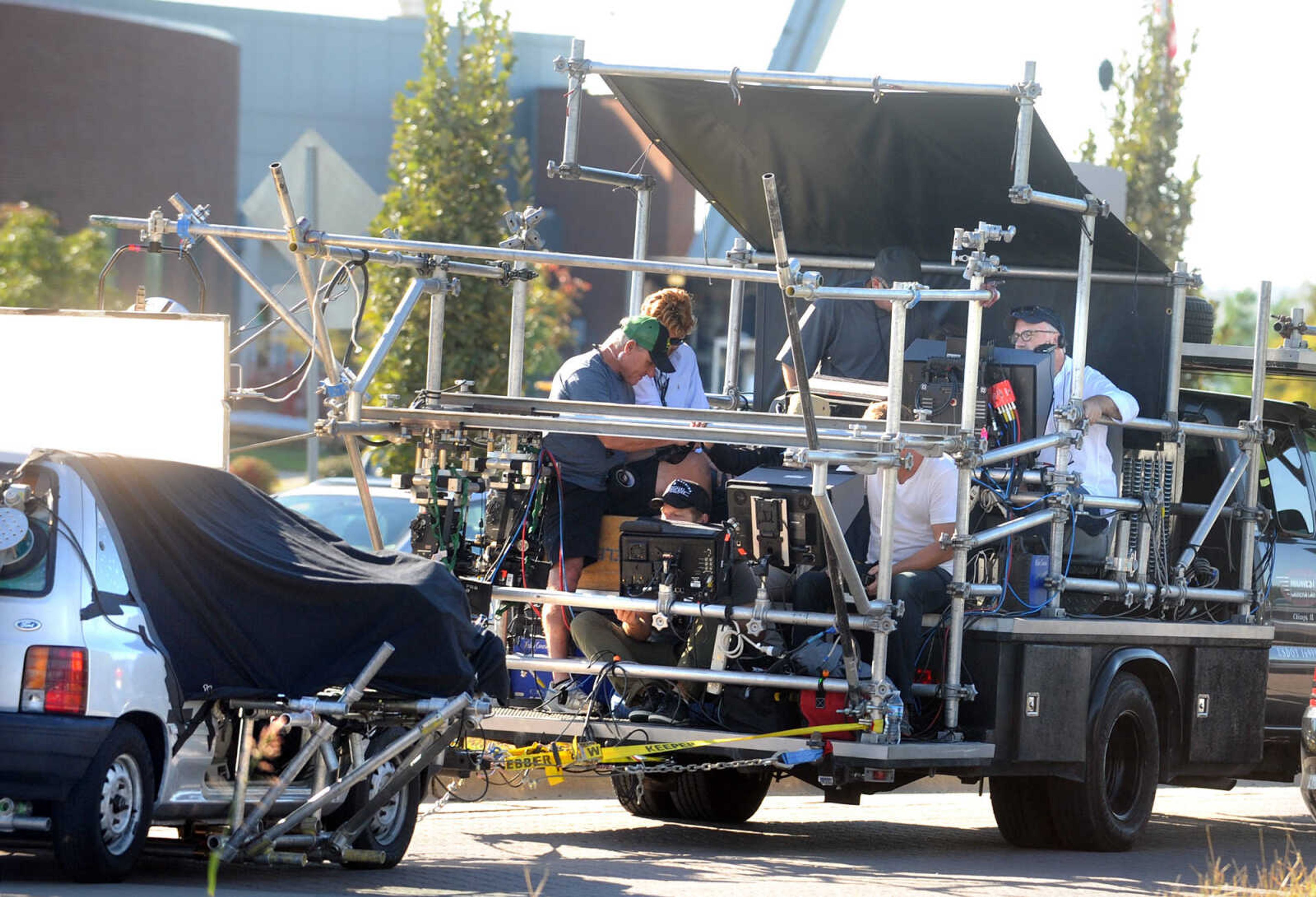 LAURA SIMON ~ lsimon@semissourian.com

Scenes for 20th Century Fox's feature film "Gone Girl", are filmed near the Bill Emerson Memorial Bridge, Monday, Sept. 23, 2013, in Cape Girardeau.