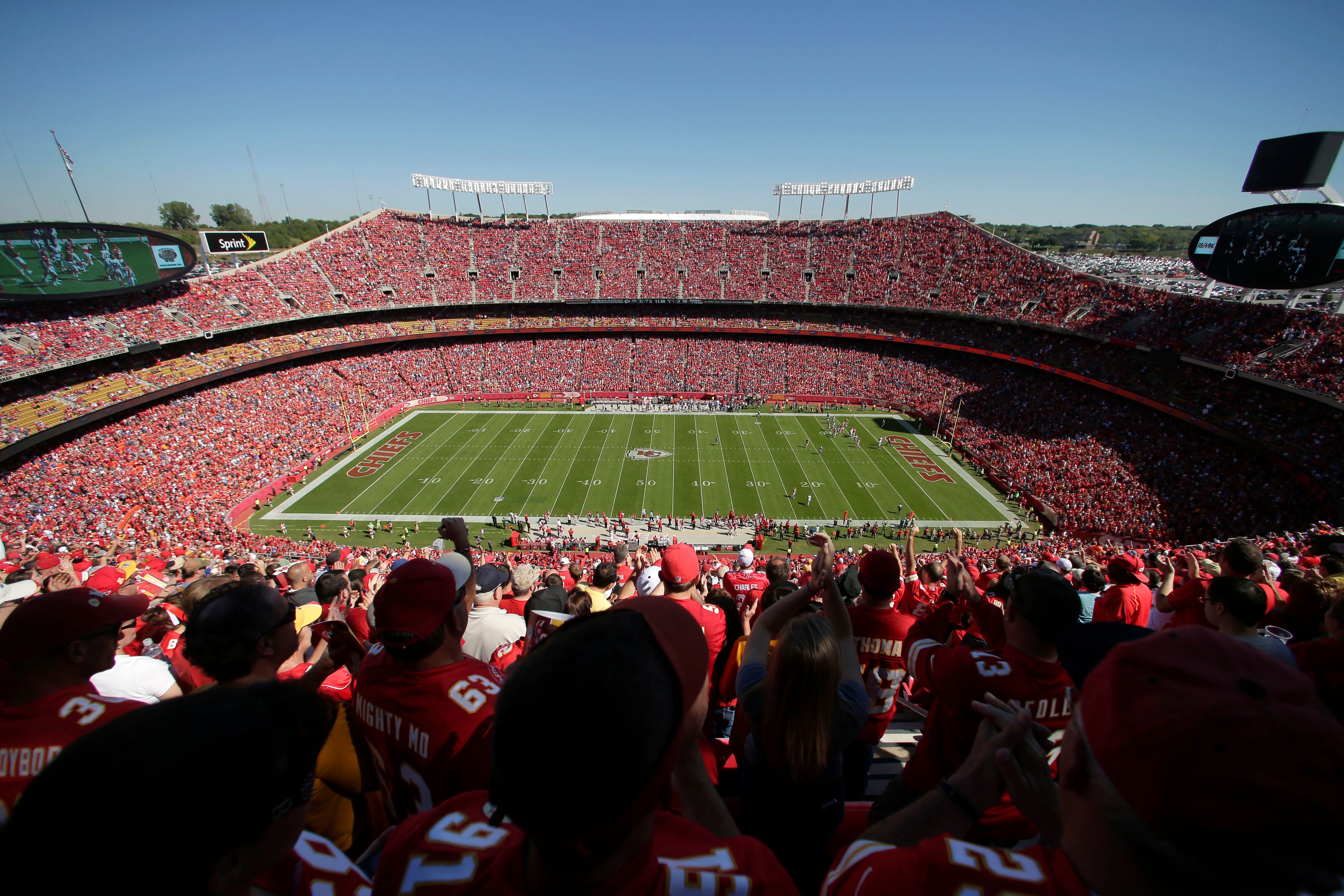 Missouri House backs new stadium incentives to try to keep the Chiefs and Royals