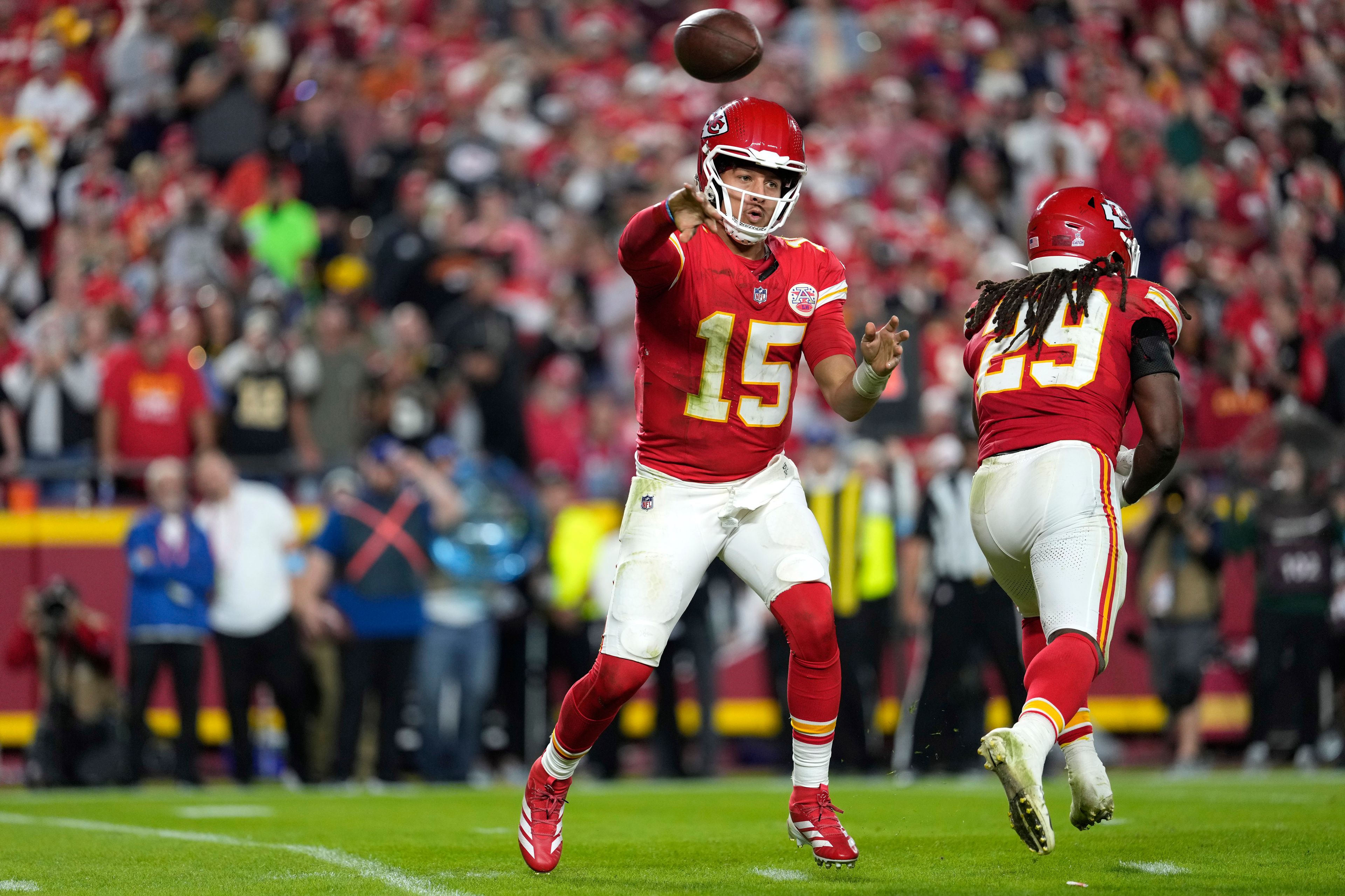 Kansas City Chiefs quarterback Patrick Mahomes throws during the second half of an NFL football game against the New Orleans Saints Monday, Oct. 7, 2024, in Kansas City, Mo. (AP Photo/Ed Zurga)