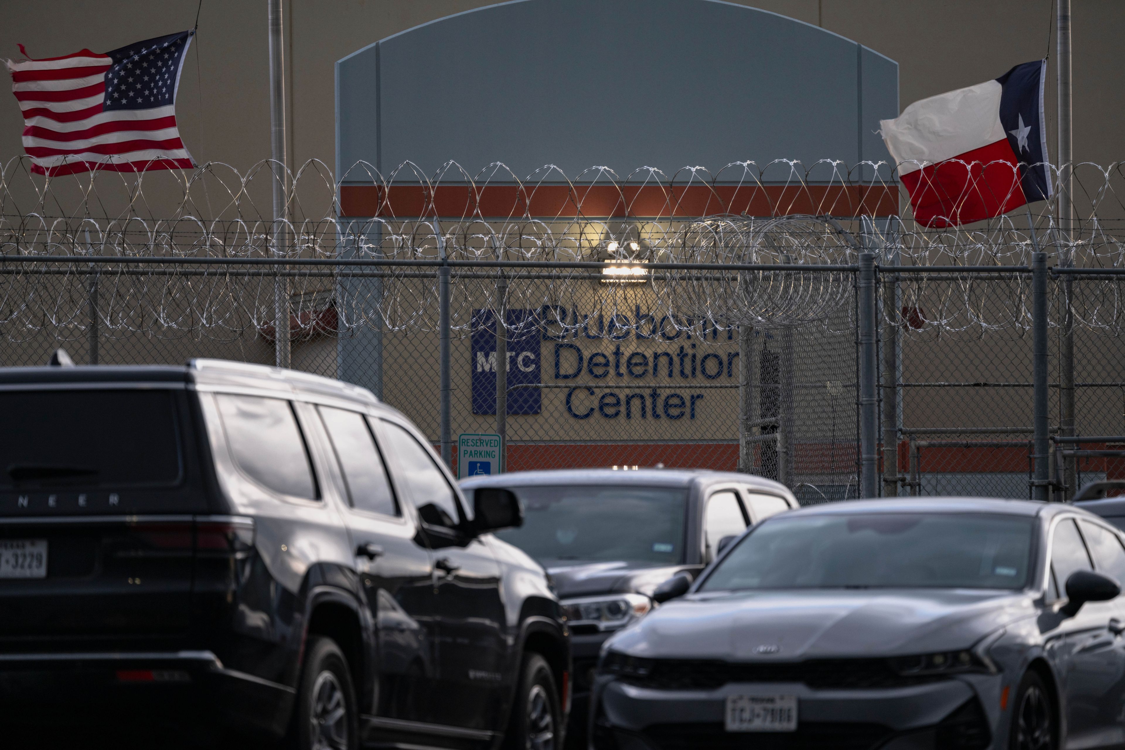 Judge says US must allow migrants a chance to challenge in court any deportations to Libya