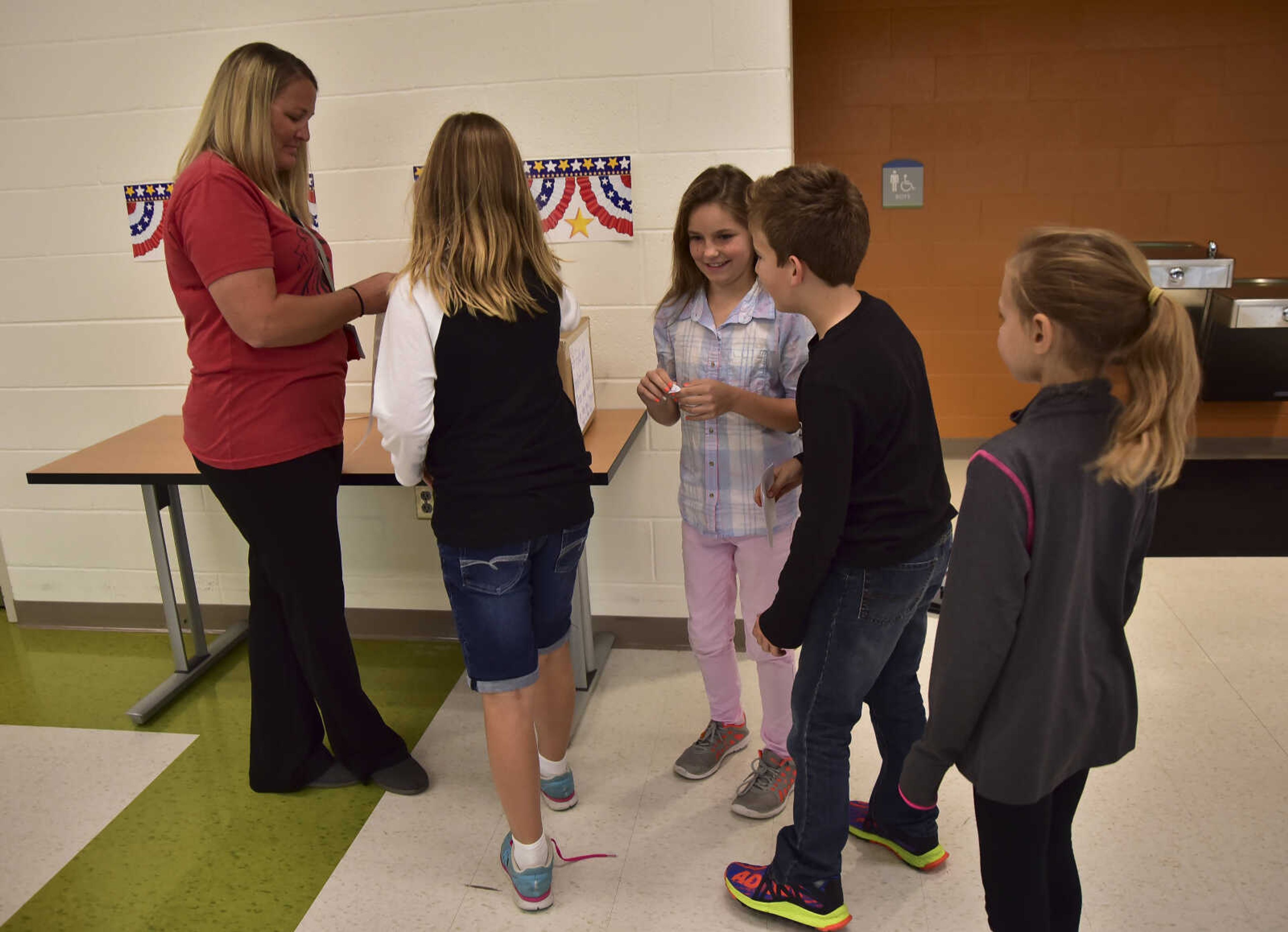 ANDREW J. WHITAKER ~ awhitaker@semissourian.com
Students cast their ballots during a mock election Tuesday, Nov. 8, 2016 at East Elementary in Jackson.