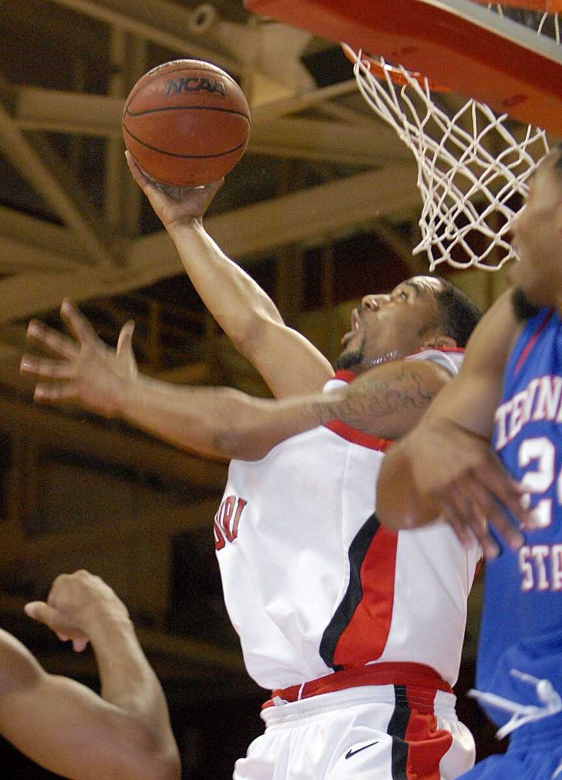 SEMO's Brandon Foust throws up a shot over his shoulder during the first half of their game against Tennessee State on Thursday, December 6, 2007. (Aaron Eisenhauer)