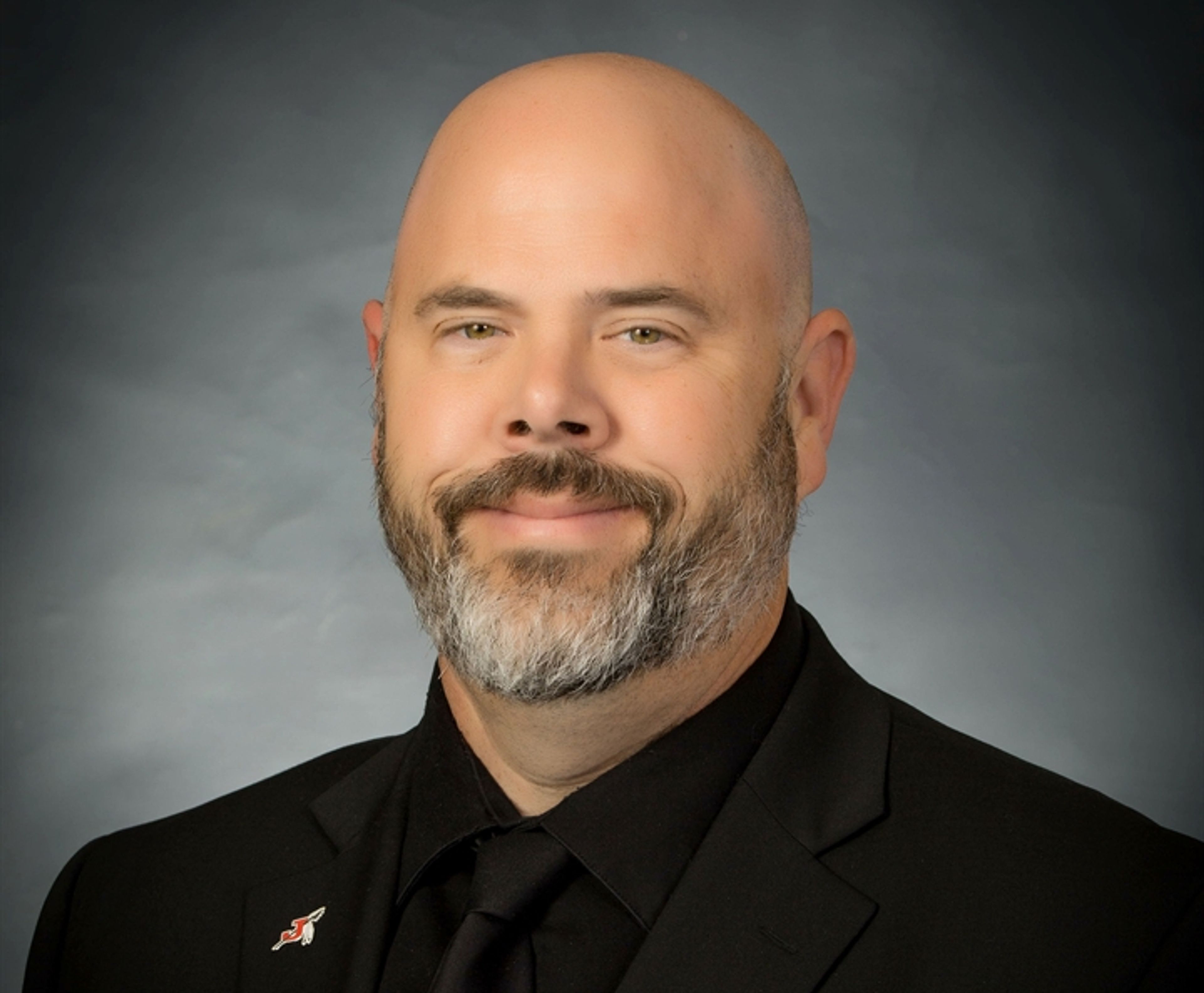 Keenan Kinder officially named next superintendent of Jackson School District