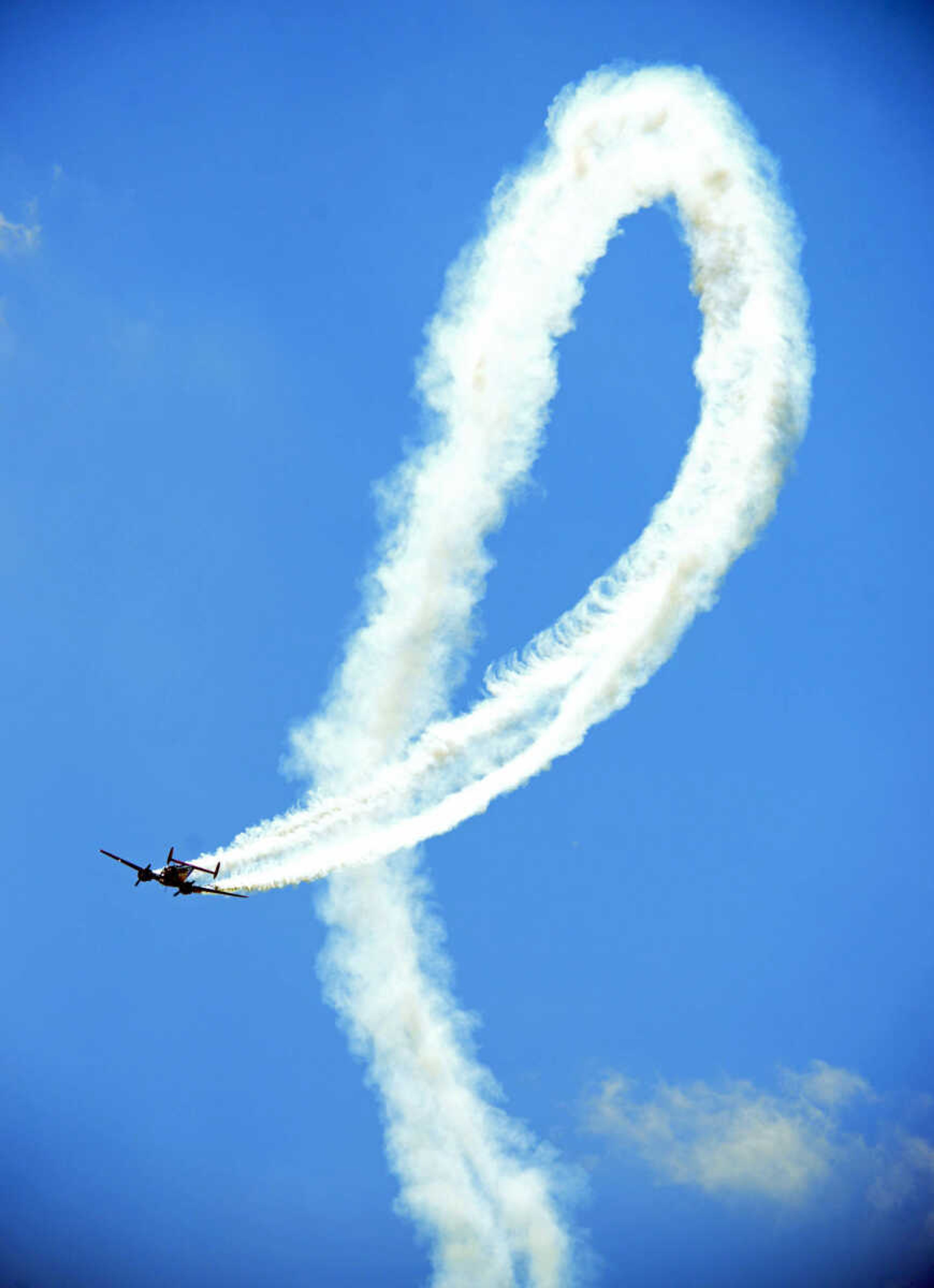 Michael Vaknin .... making a loop. (AARON HORRELL)