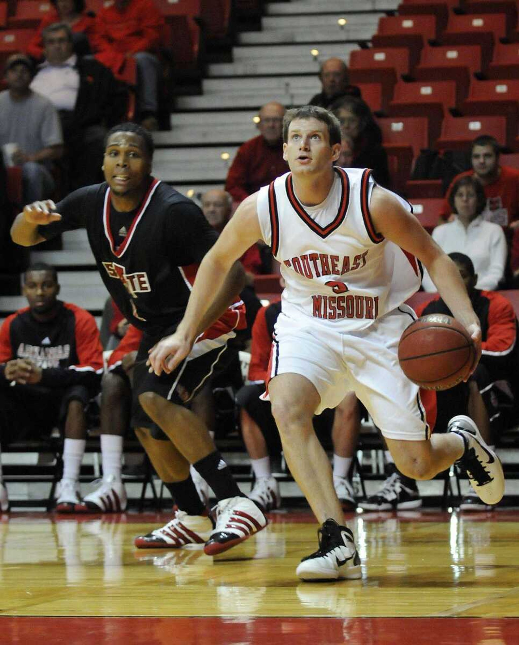 Southeast Missouri State's Nick Niemczyk averaged 13.4 points per game before knee problems cut short his season last year. (Missourian file)