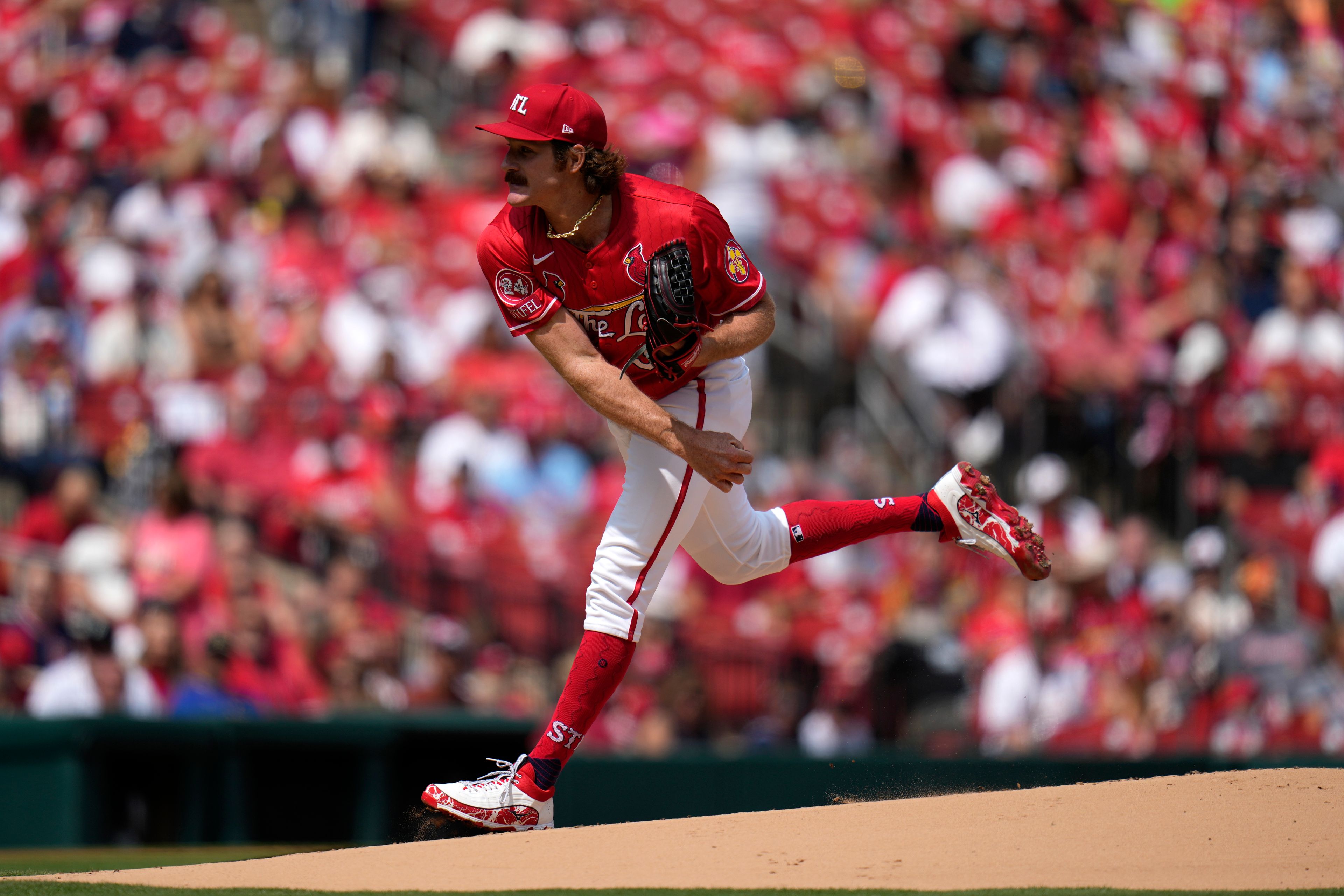 St. Louis Cardinals starting pitcher Miles Mikolas throws during the first inning of a baseball game against the Seattle Mariners Sunday, Sept. 8, 2024, in St. Louis. (AP Photo/Jeff Roberson)