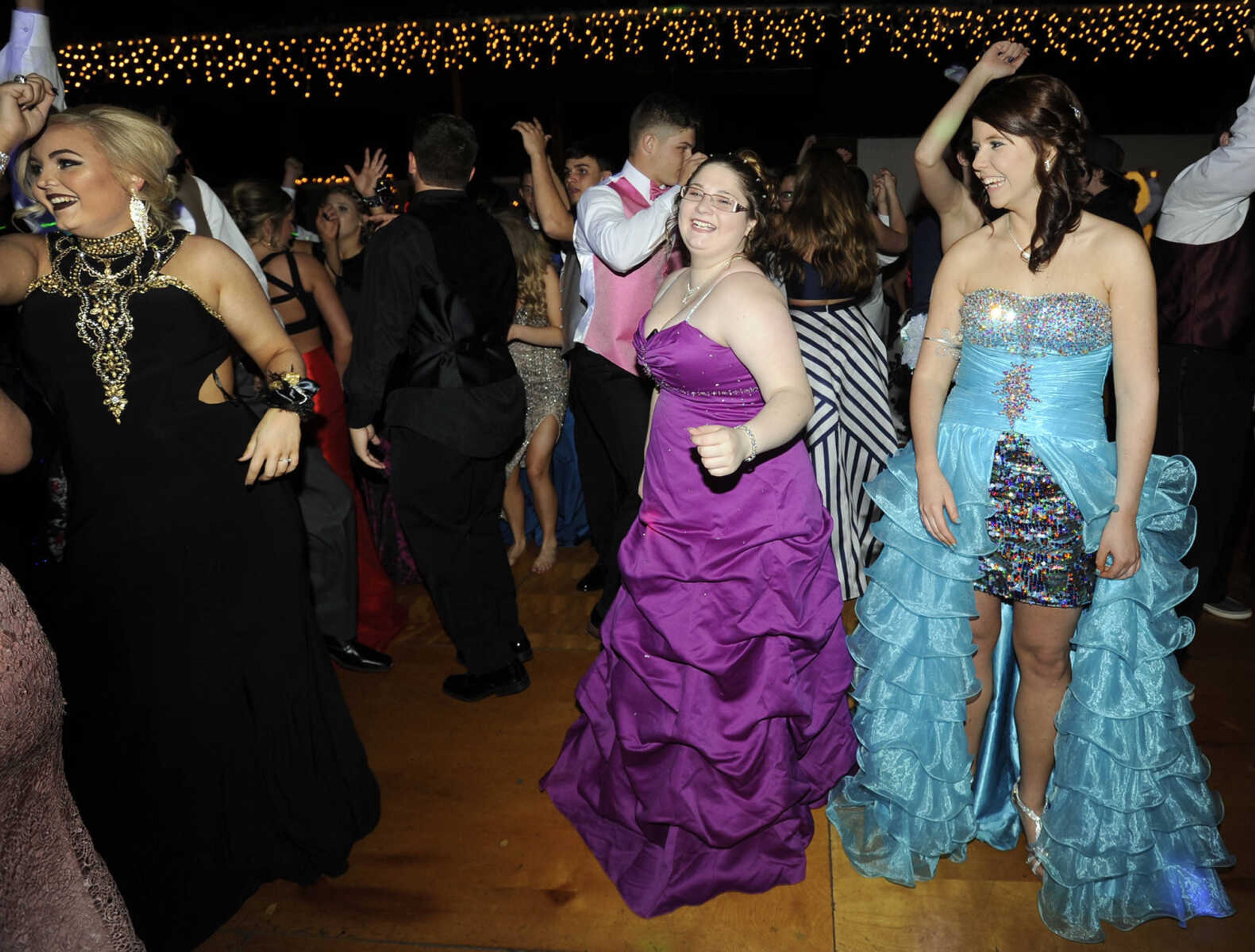 FRED LYNCH ~ flynch@semissourian.com
Scott City High School students dance at their prom Saturday, April 8, 2017 at Deerfield Lodge.