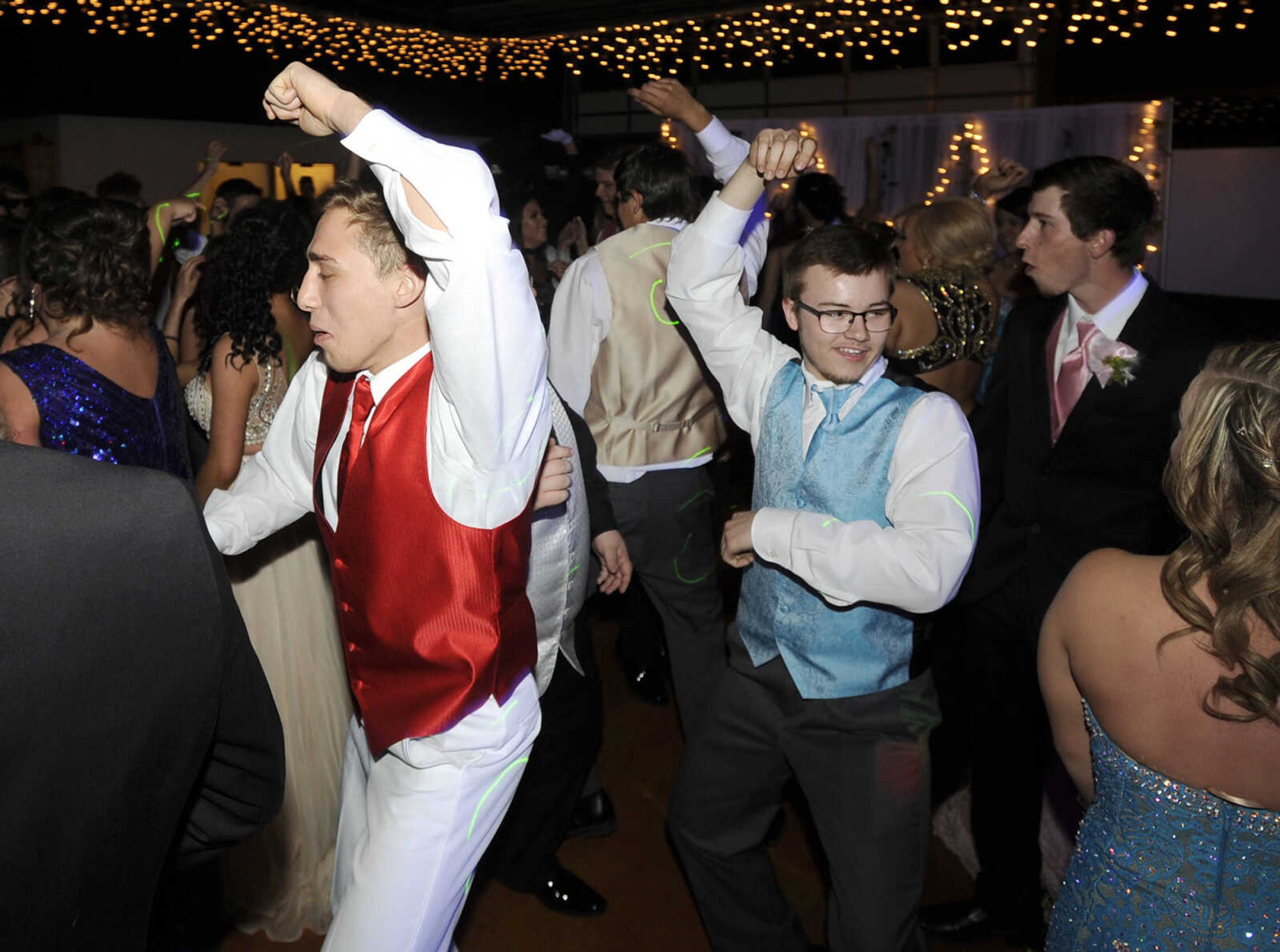 FRED LYNCH ~ flynch@semissourian.com
Scott City High School students dance at their prom Saturday, April 8, 2017 at Deerfield Lodge.