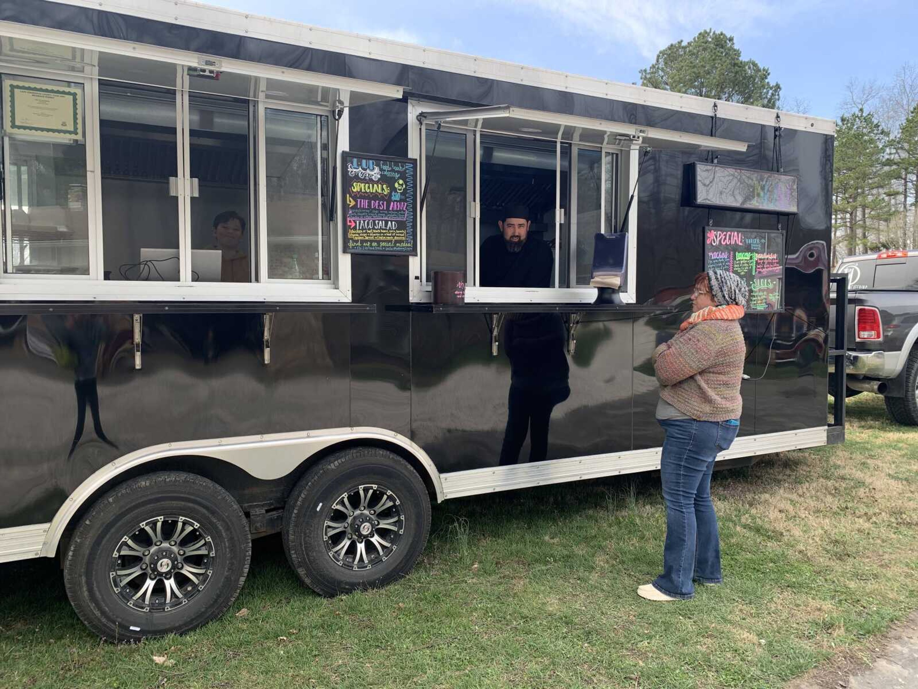 1 Up, based out of Cape Girardeau, sold food to the guests who attended the fiber festival over the weekend. The owners, Minakata Moresto and Nick Carreras produce a variety of street food at different events around Cape.&nbsp;