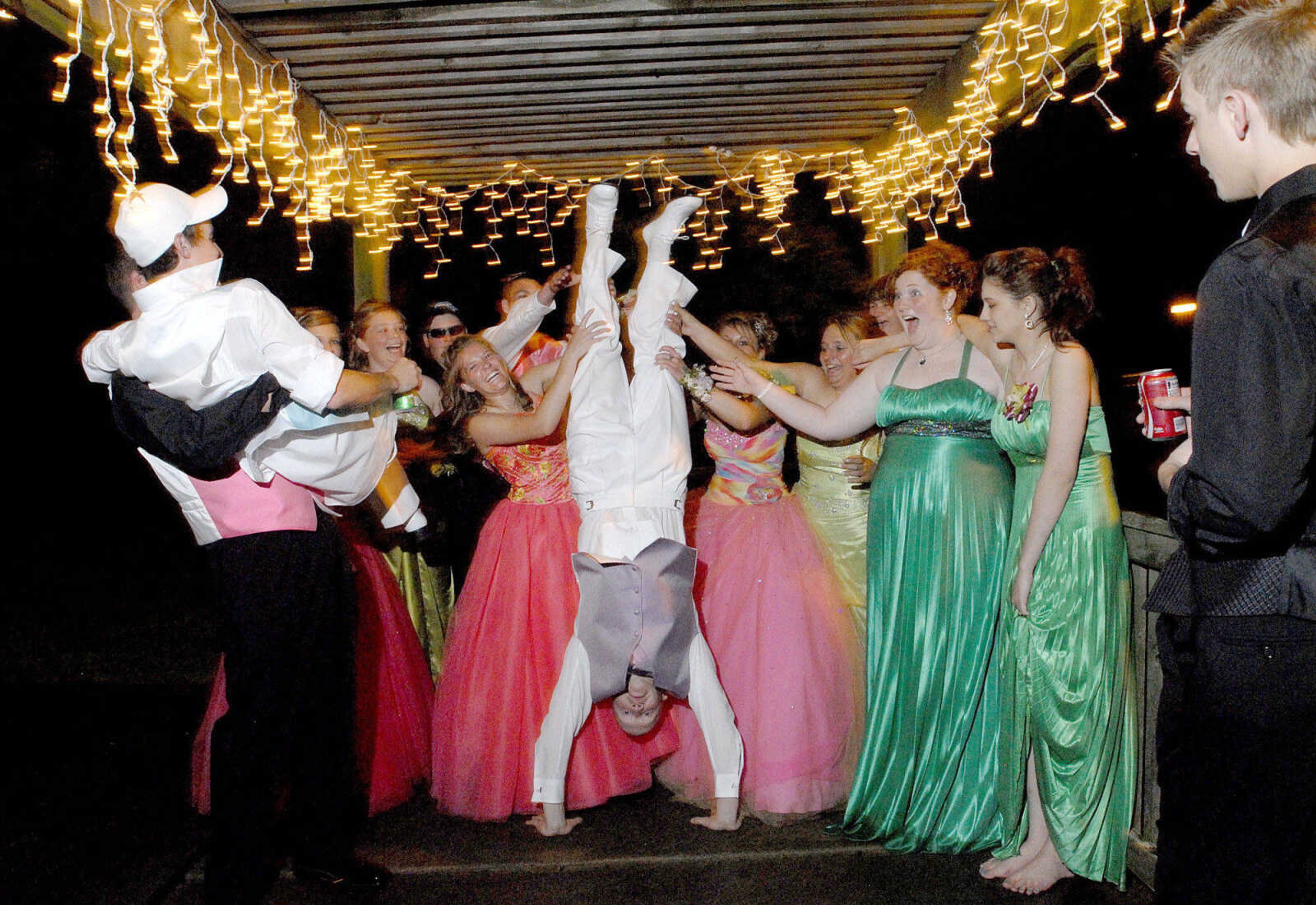 LAURA SIMON~lsimon@semissourian.com
Meadow Heights' prom "A Night to Remember" was held Saturday, April 30, 2011 at Deerfield Lodge.