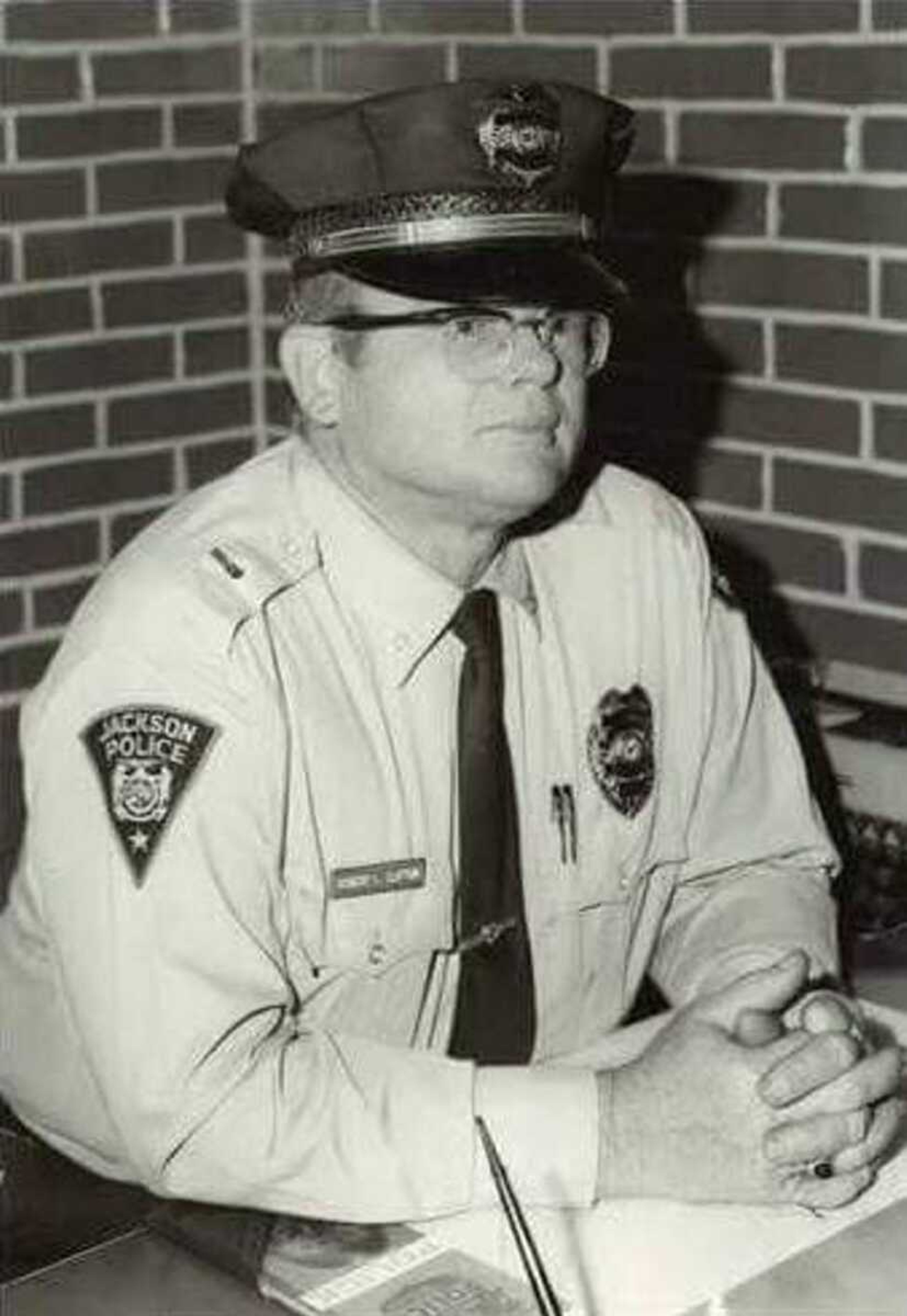 Robert "Red" Clifton