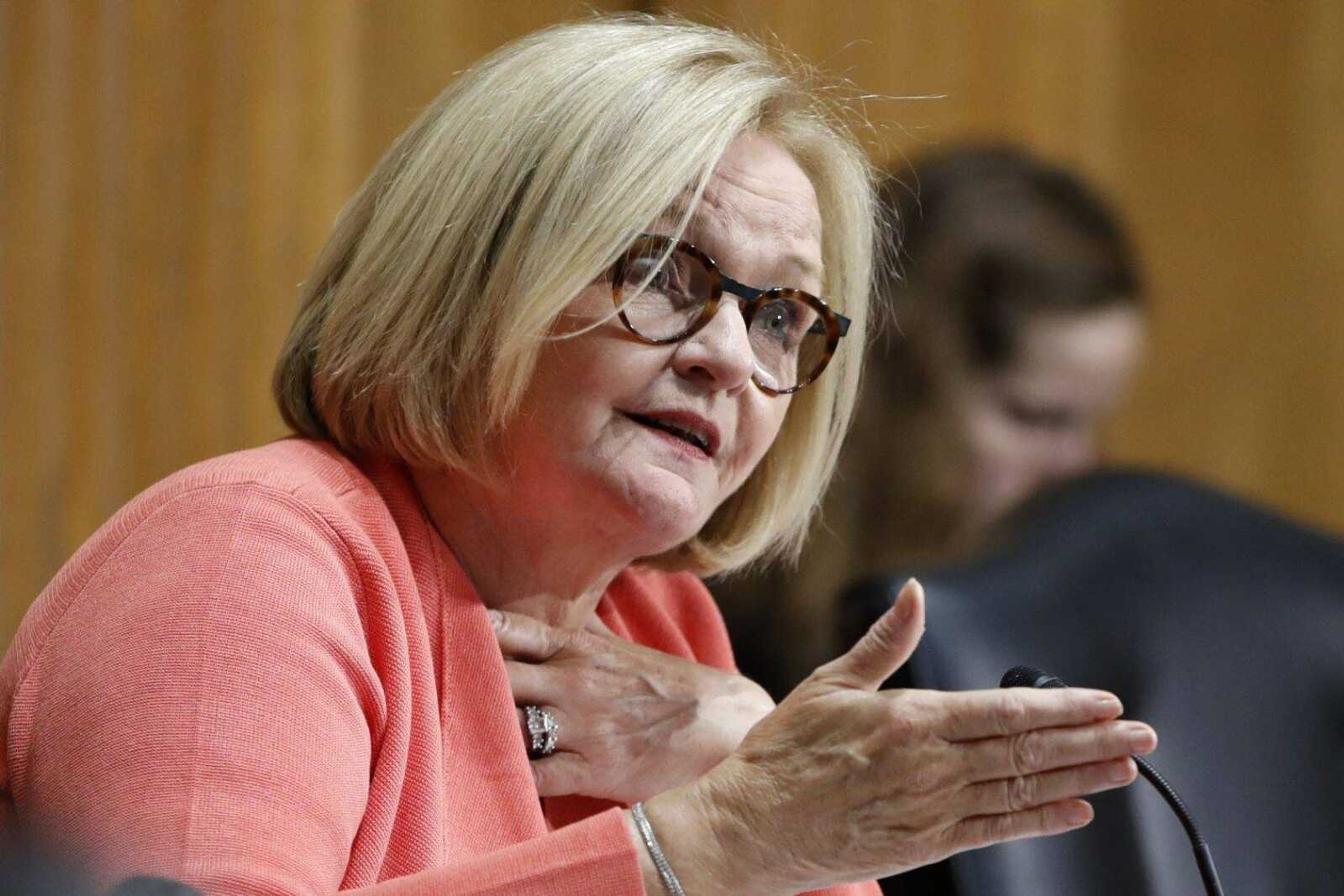 Sen. Claire McCaskill, D-Mo., asks a question of Secretary of Commerce Wilbur Ross during a Senate Finance Committee hearing on tariffs, on Capitol Hill, Wednesday, June 20, 2018 in Washington. (AP Photo/Jacquelyn Martin)