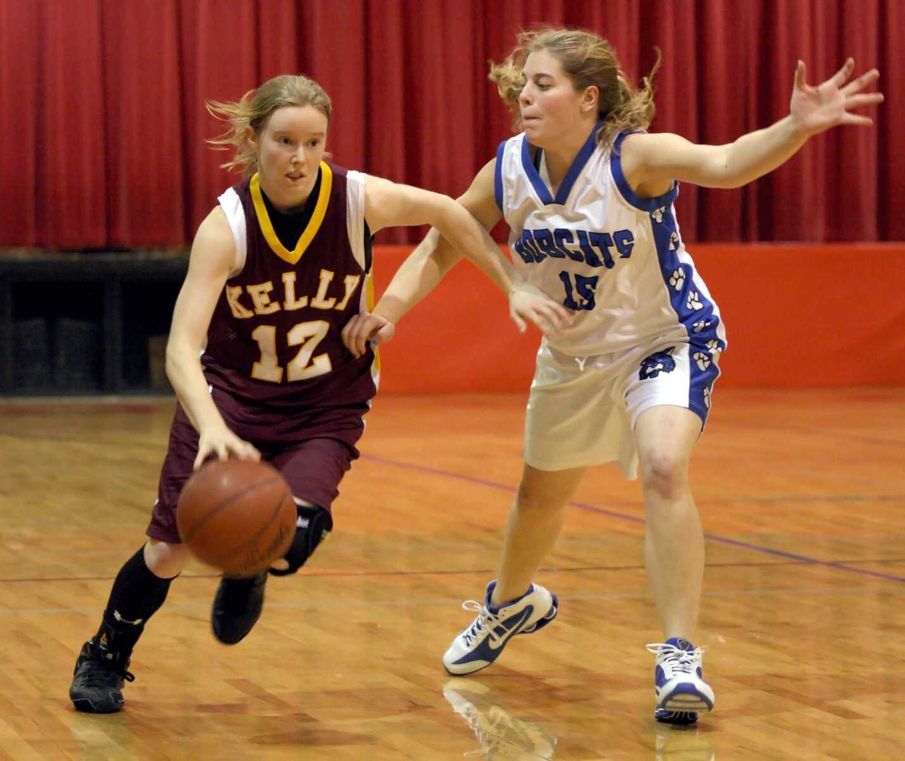 High school roundup Cape Central boys fall in consolation bracket, De...