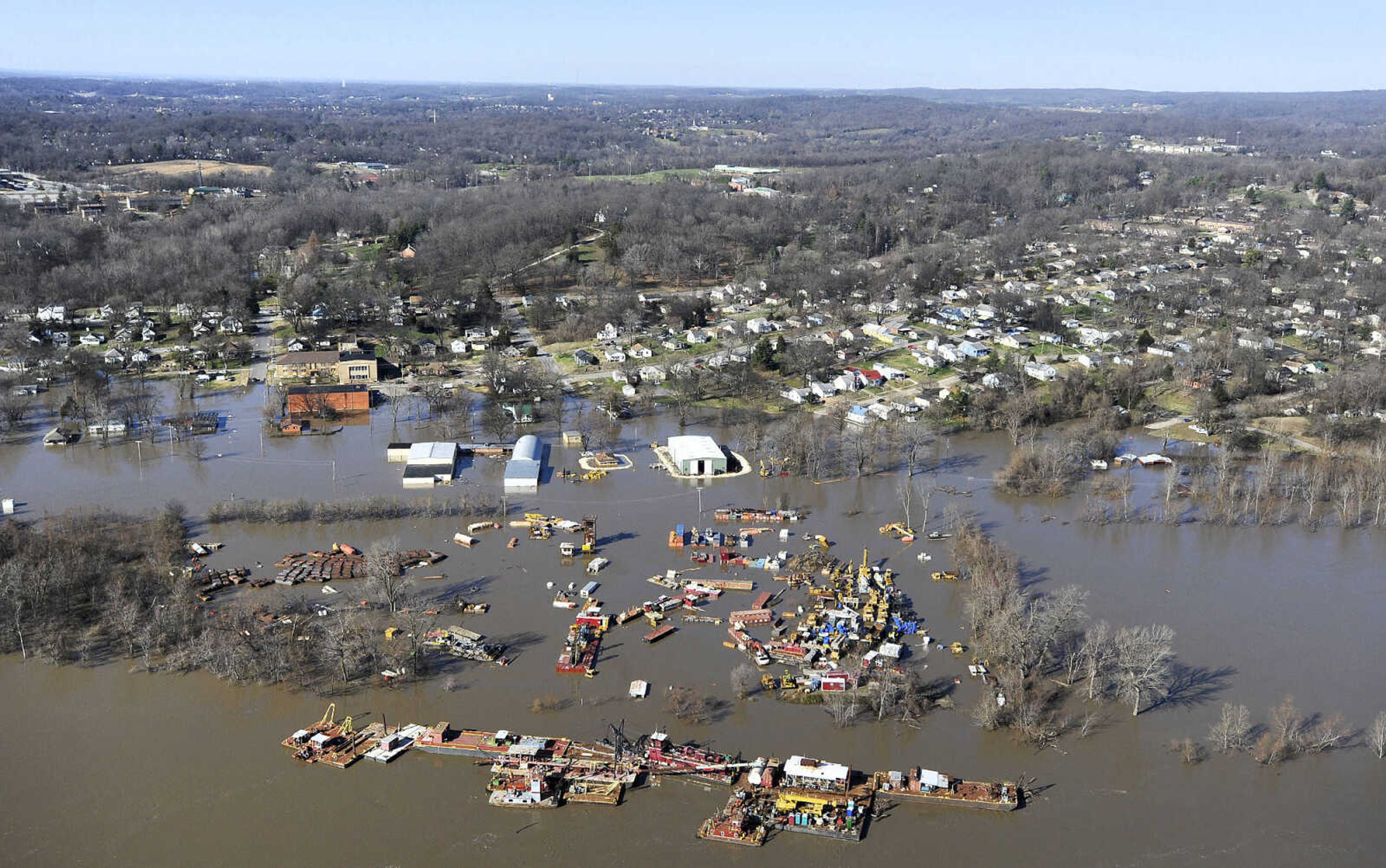 LAURA SIMON ~ lsimon@semissourian.com

Floodwater from the Mississippi River spreads across the Red Star District of Cape Girardeau, Saturday, Jan. 2, 2016.