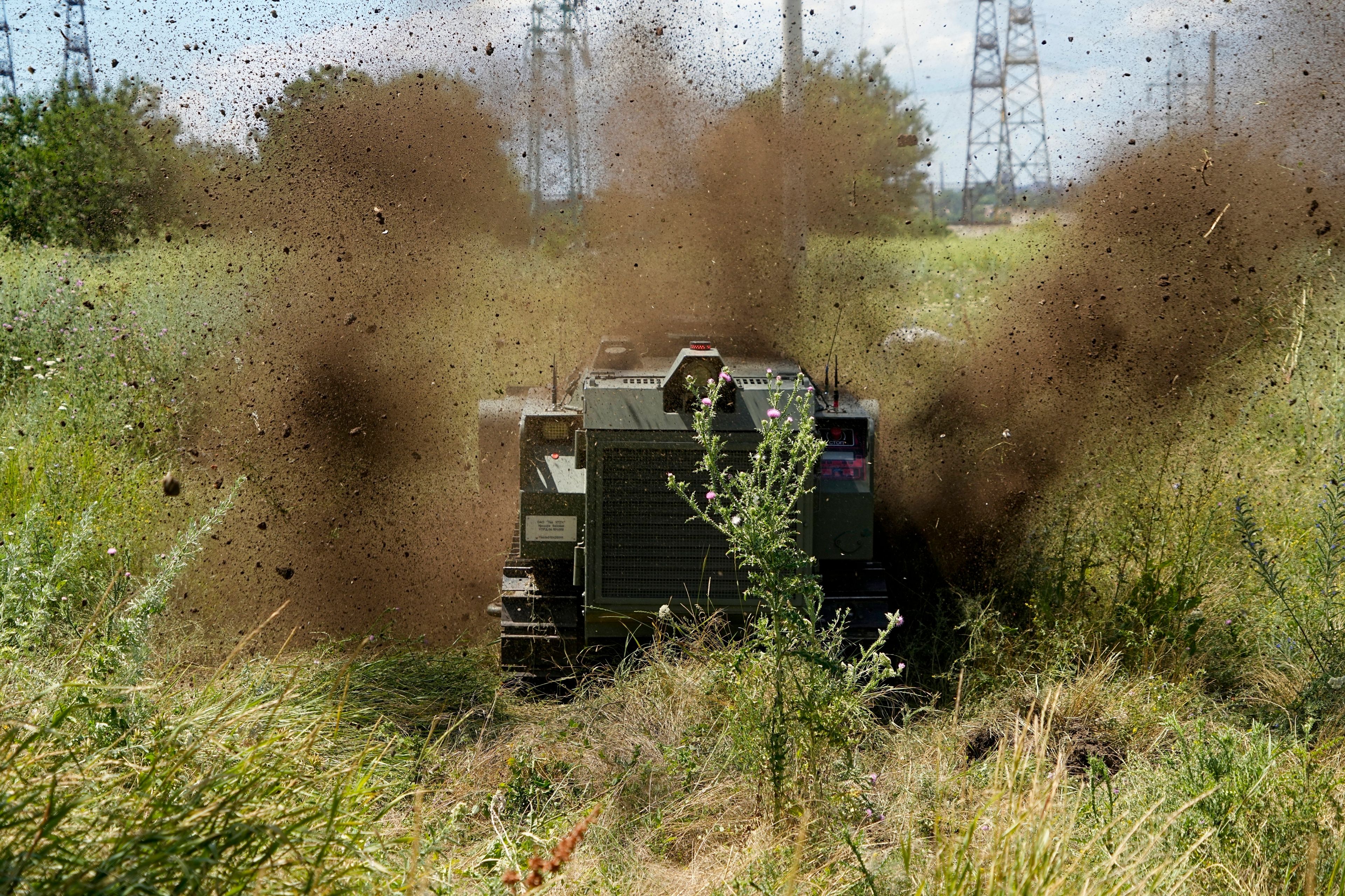 The US is sending antipersonnel land mines to Ukraine. Here's what it means