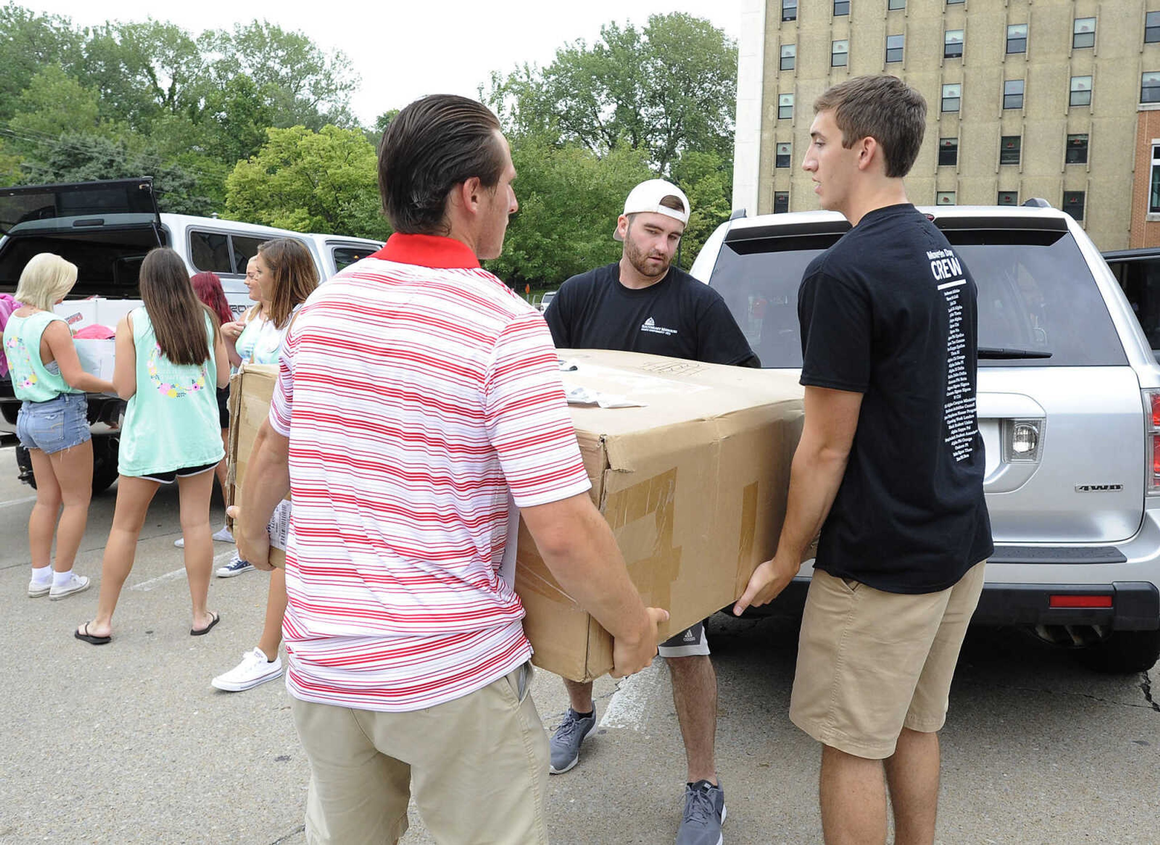 Southeast Missouri State University students move in Thursday, Aug. 18, 2016 at Towers Complex.