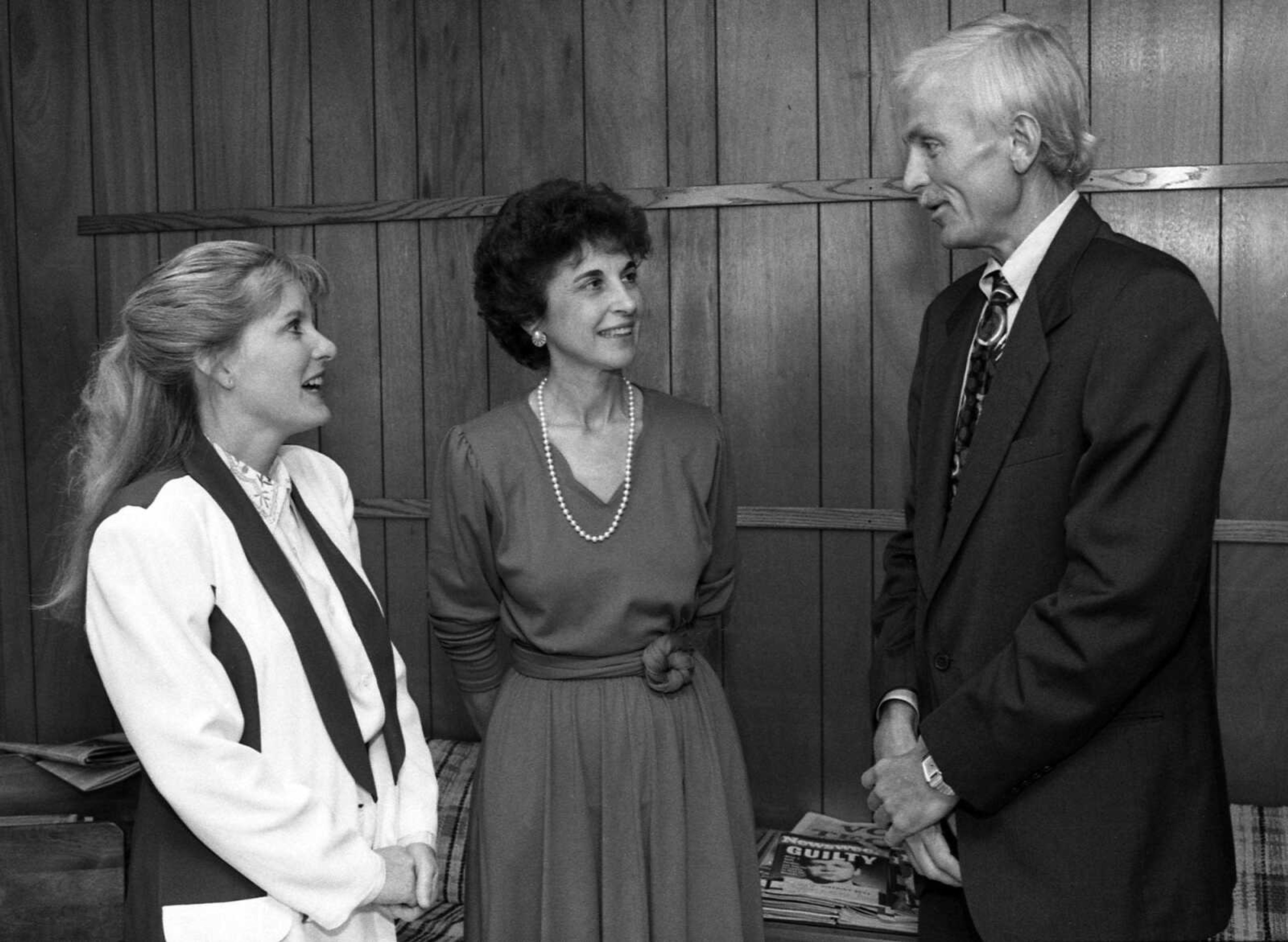 April 27, 1993
WELCOMES NEW SCHOOL PRINCIPALS: John Campbell, right, president of the Cape Girardeau Board of Education, welcomes two new elementary school principals to the school system, Barbara Kohlfeld, left, of May Greene School, and Barbara Blanchard, of Washington School.