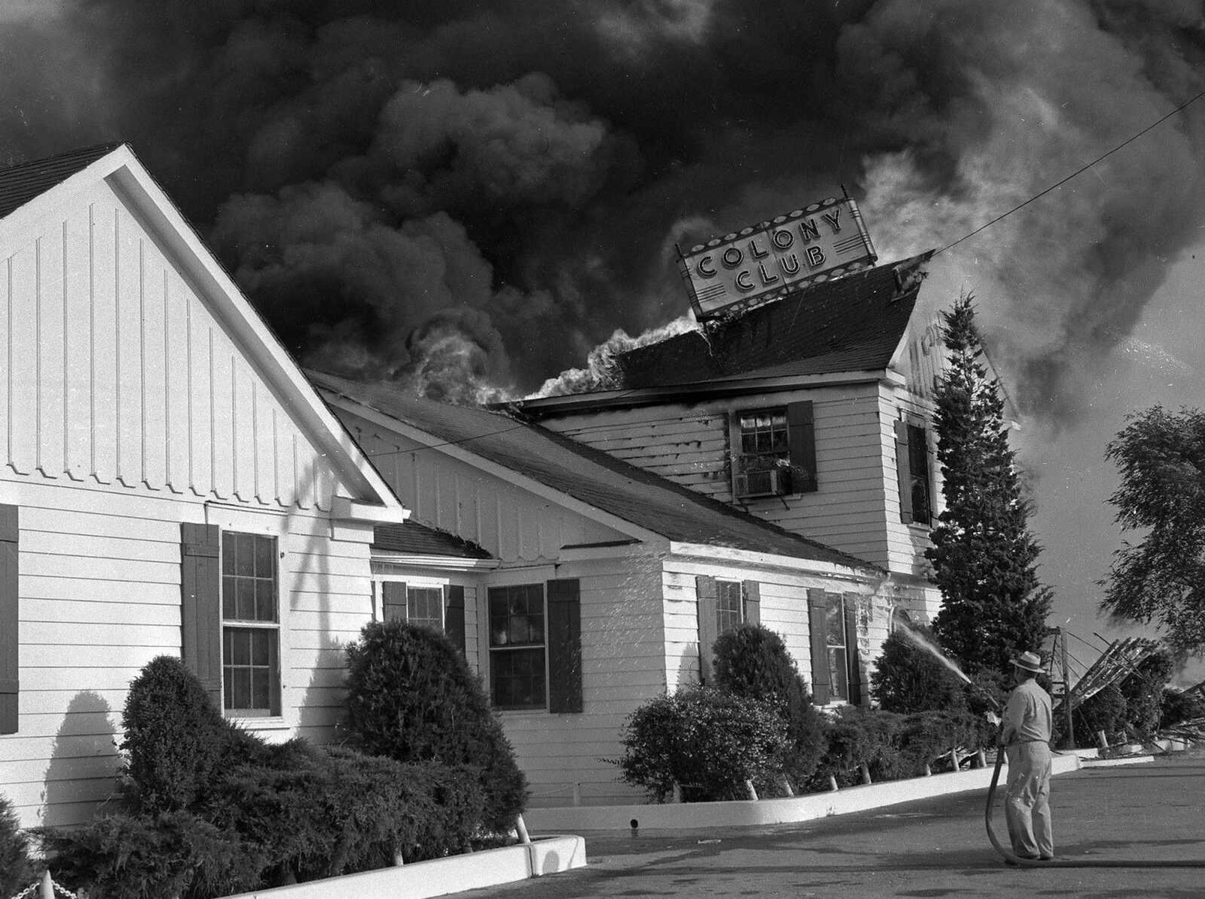 Photo published June 9, 1959
Fire at the Colony Club was Monday, June 8, 1959. Club was located at Illinois Highways 146 and 3. (G.D. Fronabarger photo)