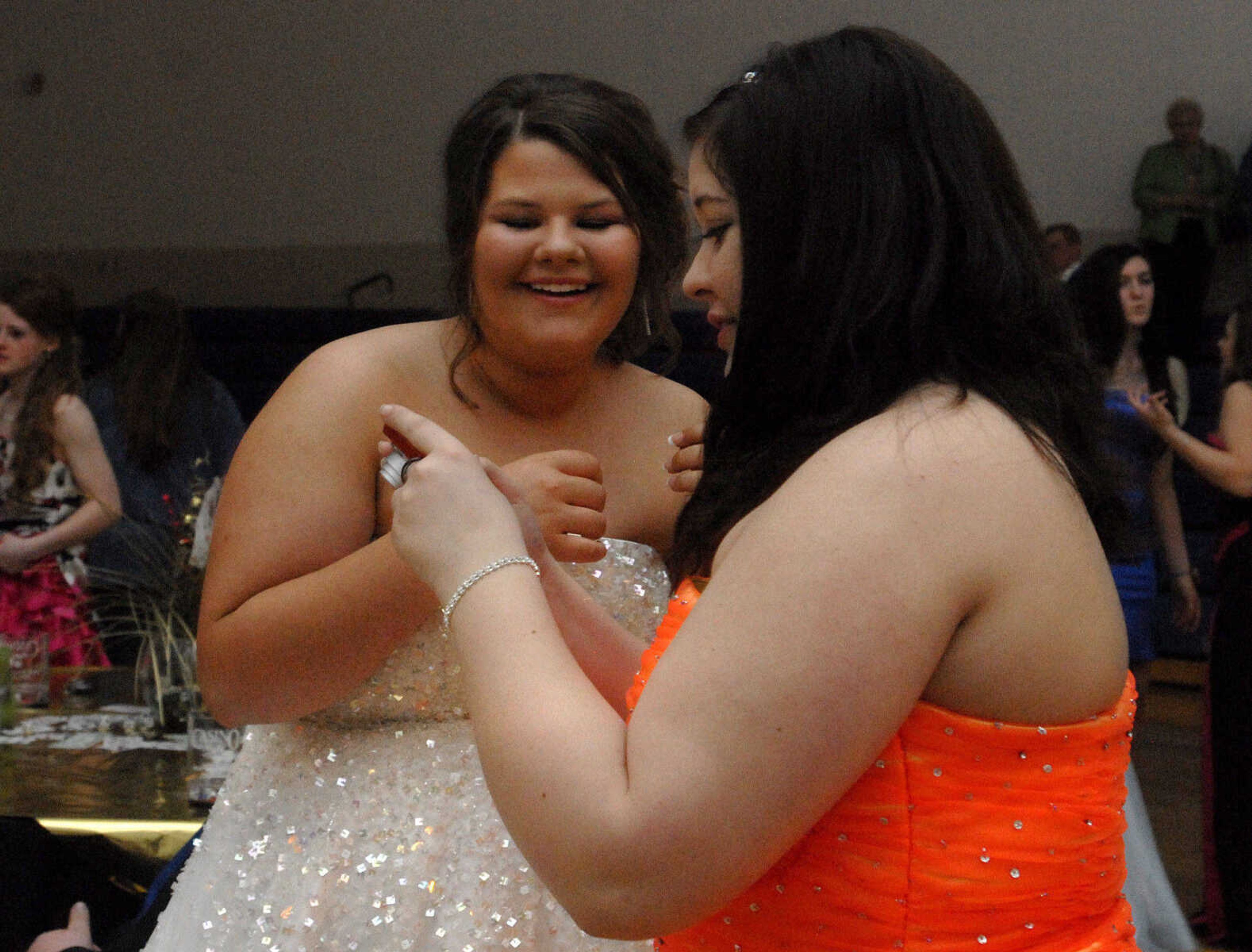 LAURA SIMON~lsimon@semissourian.com
Oran High School "Casino Night" prom Saturday, April 2, 2011 in Oran.