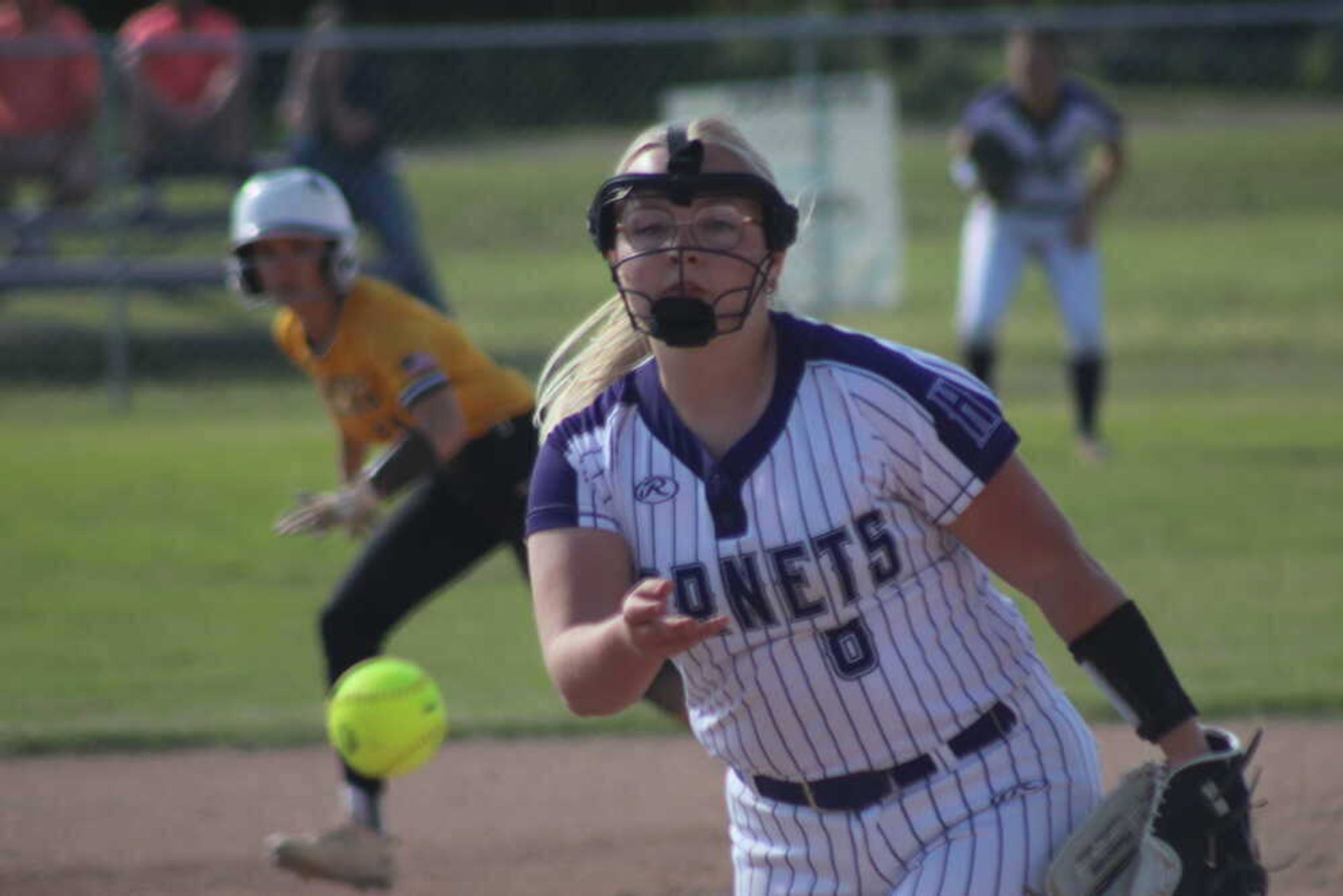 Lady Hornet Jaden Bowen in the circle for Holcomb.