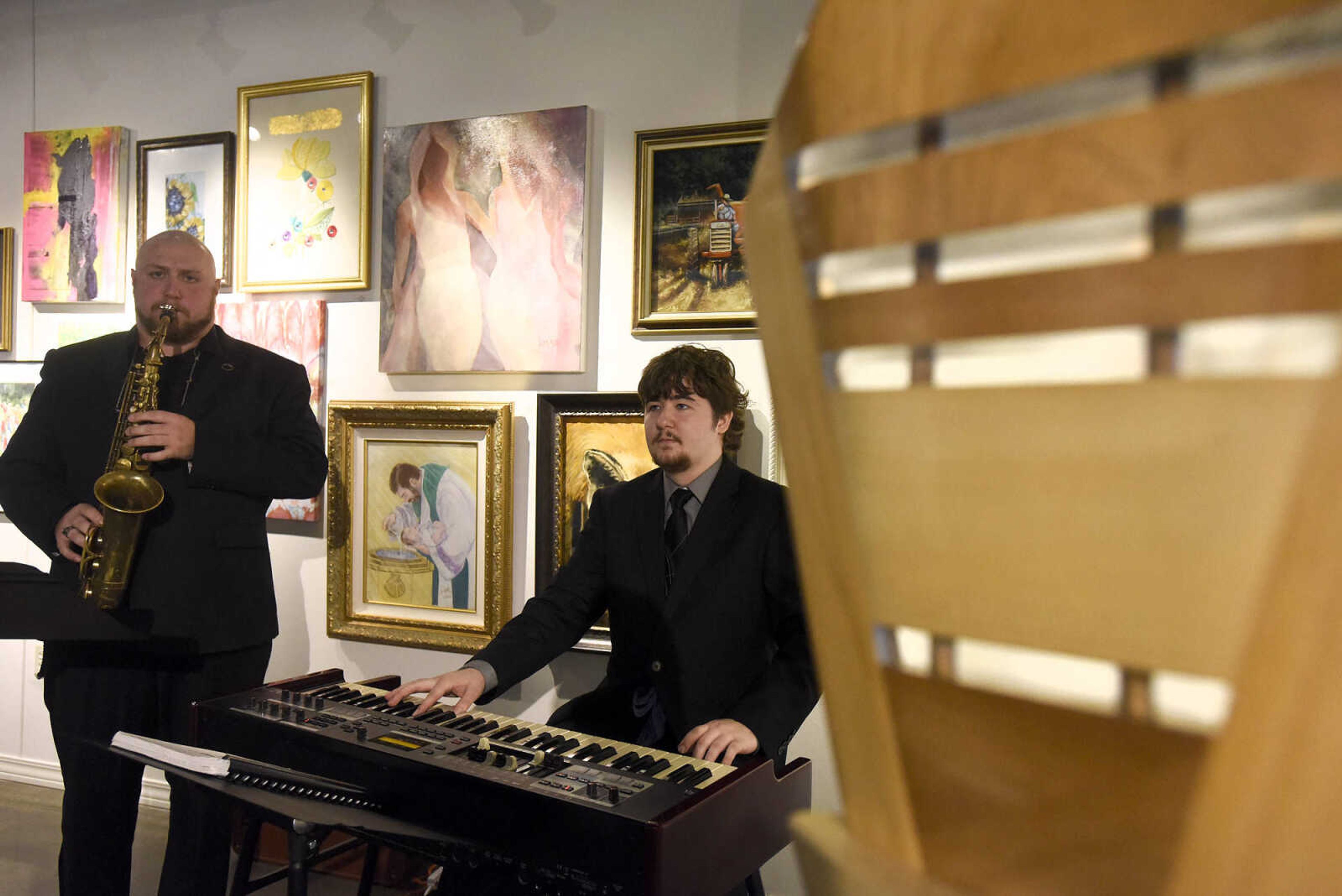 LAURA SIMON ~ lsimon@semissourian.com

The Haigler Organ Combo plays during the grand opening reception for the 4th annual Members Exhibit at the Arts Council of Southeast Missouri in its new location at 16 North Spanish Street in downtown Cape Girardeau on Friday, Sept. 2, 2016.