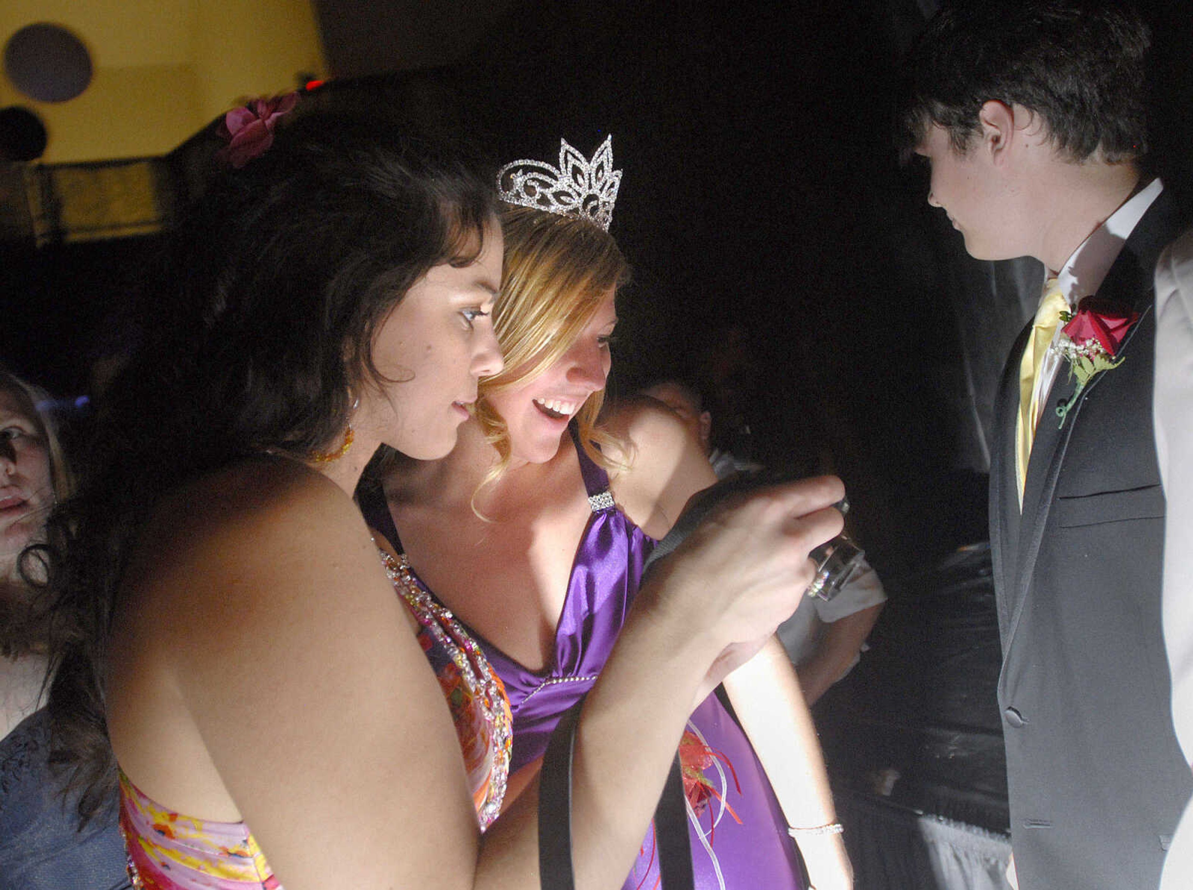 LAURA SIMON~lsimon@semissourian.com
Jackson High School Prom Saturday, May 8, 2010.