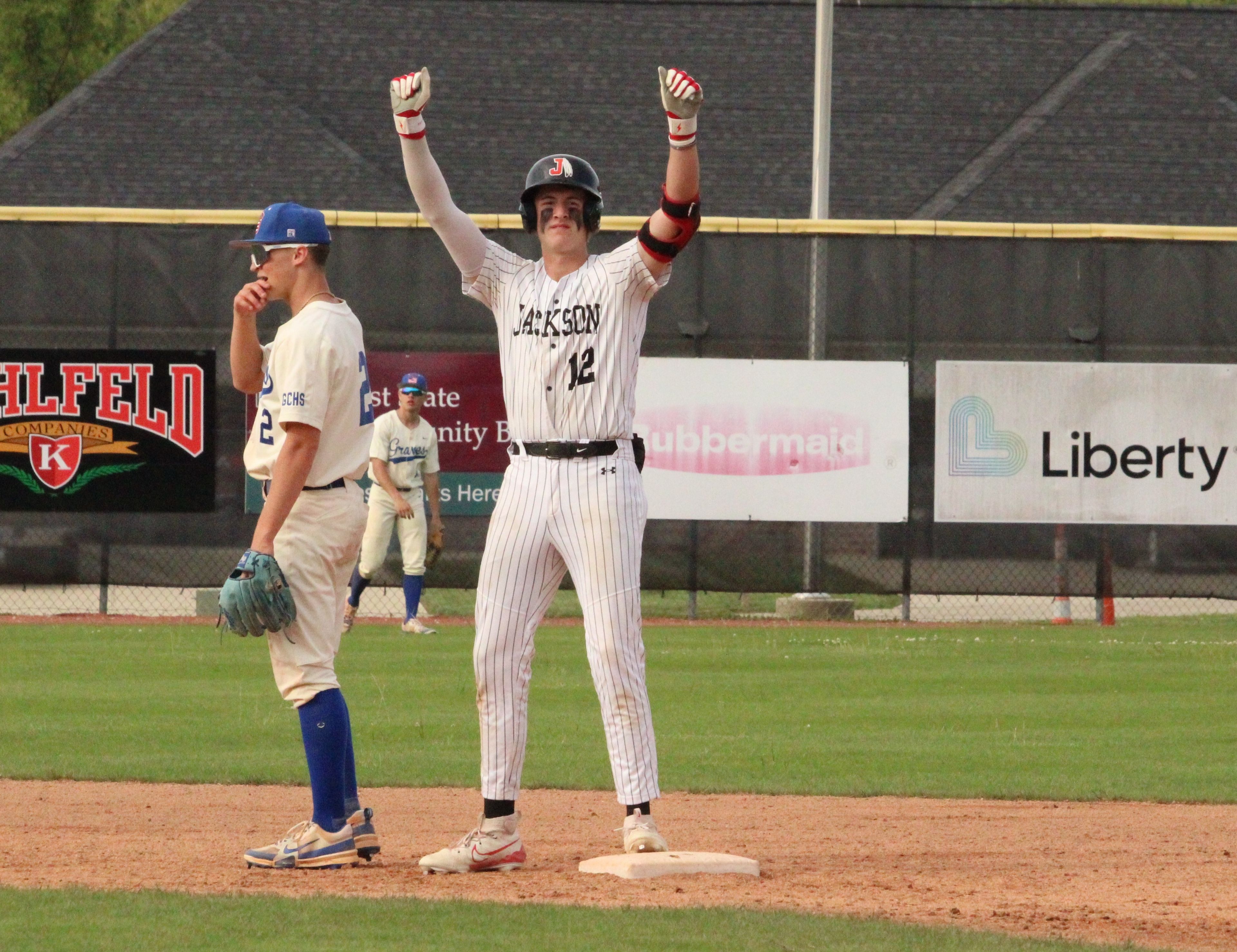 Jackson Indians outlast De Smet in extras, dominate Graves County in doubleheader sweep