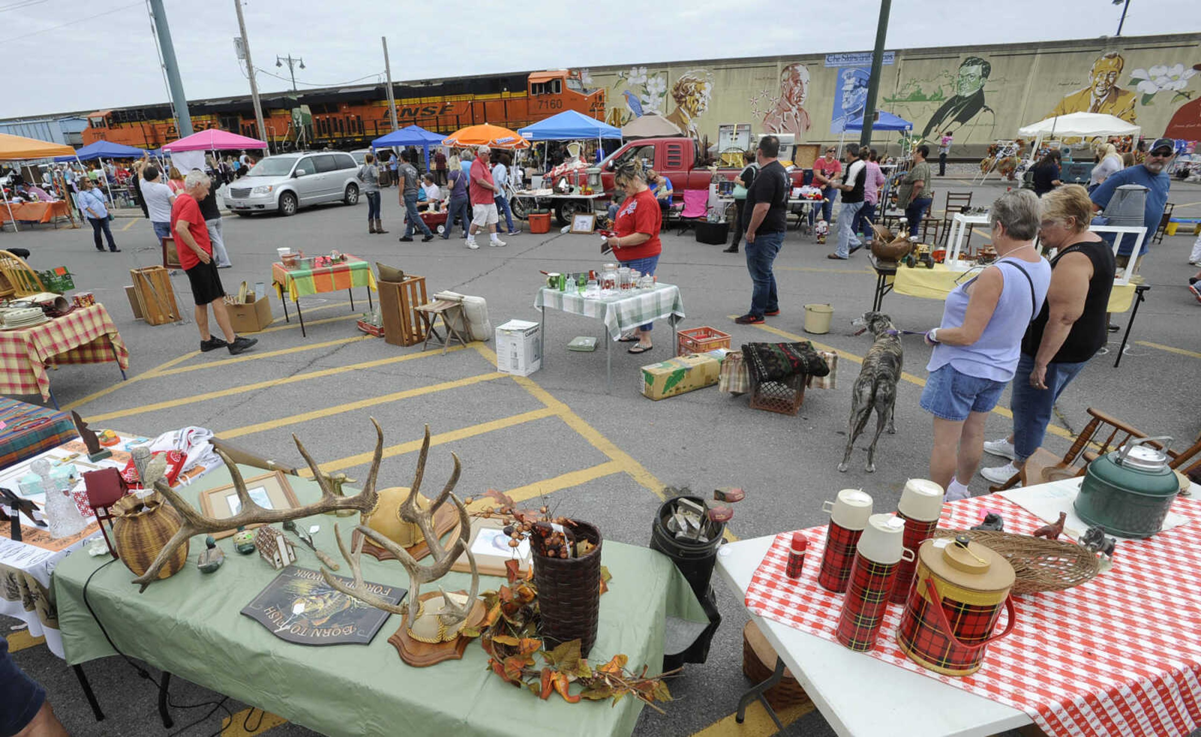 The Tailgate Flea Market Sunday, Oct. 2, 2016 in downtown Cape Girardeau.