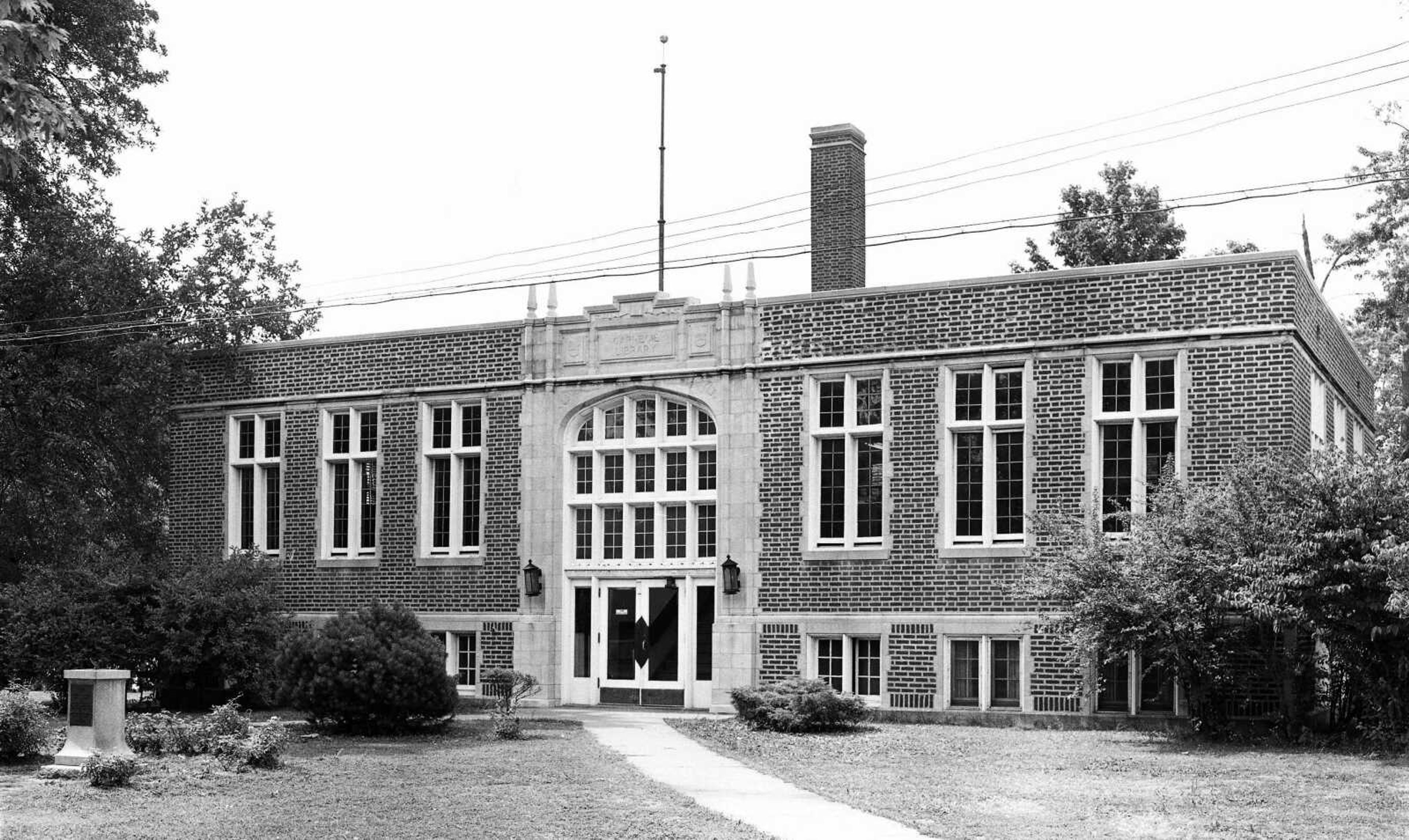 Cape Girardeau’s Carnegie Library, built in 1922, served the community until 1980, when a new facility was opened on Clark Avenue. This photo was probably taken in the 1950s.