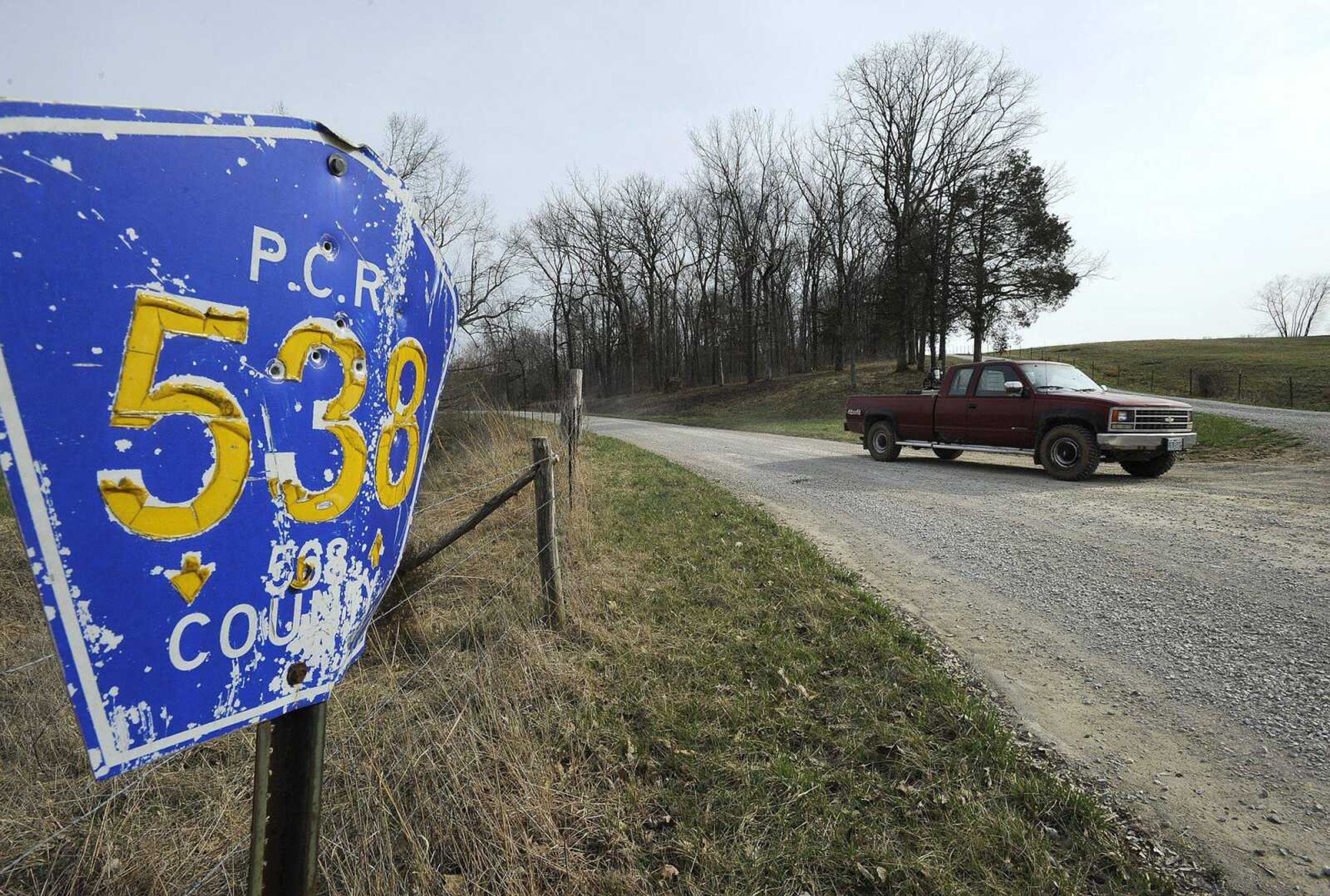 A motorist on Perry County Road 538 east of Biehle, Mo. approaches the intersection with PCR 540. Both are gravel roads. (Fred Lynch)