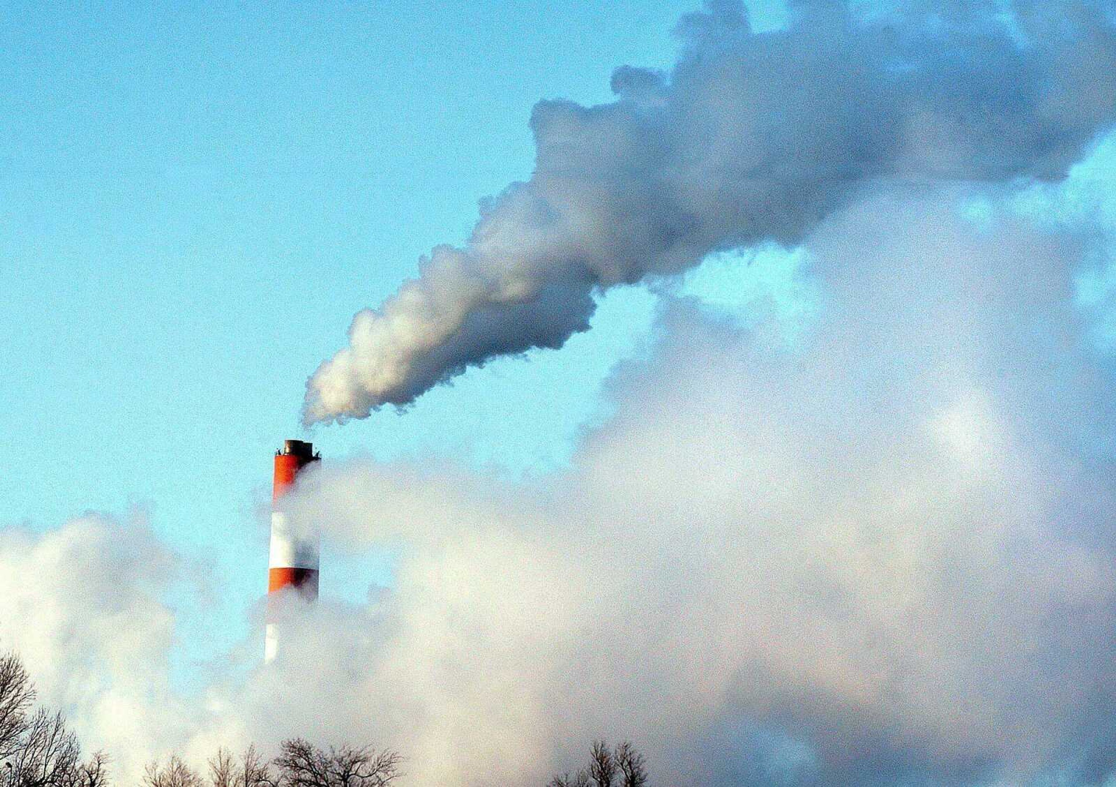 Steam billows out of the Sikeston Board of Municipal Utilities Power Plant in Sikeston, Missouri. (Jill Bock ~ Standard Democrat file)