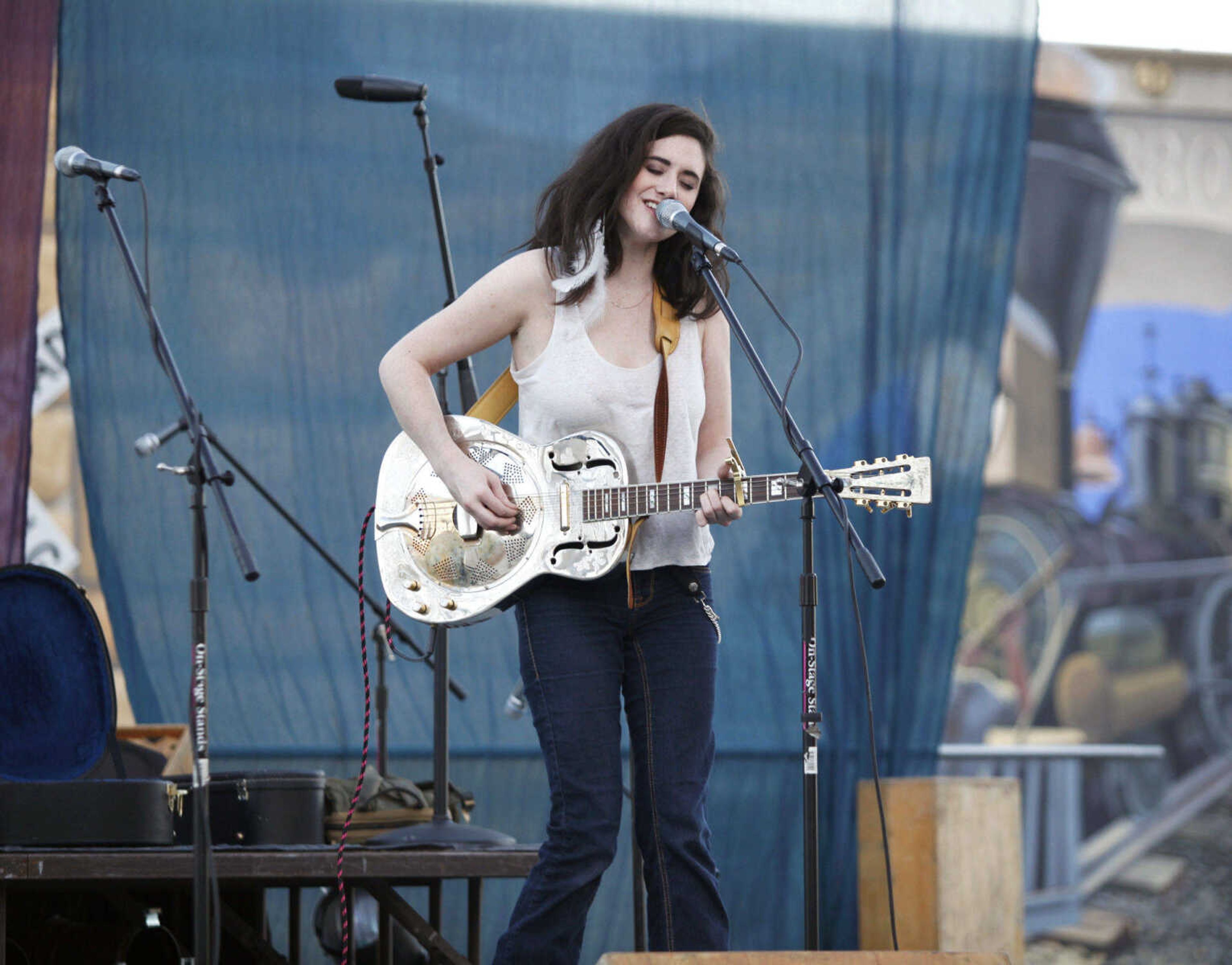 CHRIS MACKLER ~ photos@semissourian.com

Grace Askew, of Memphis, performs on the main stage at the 14th annual River City Music Festival held in downtown Cape Girardeau on Friday, Oct. 1, 2010.