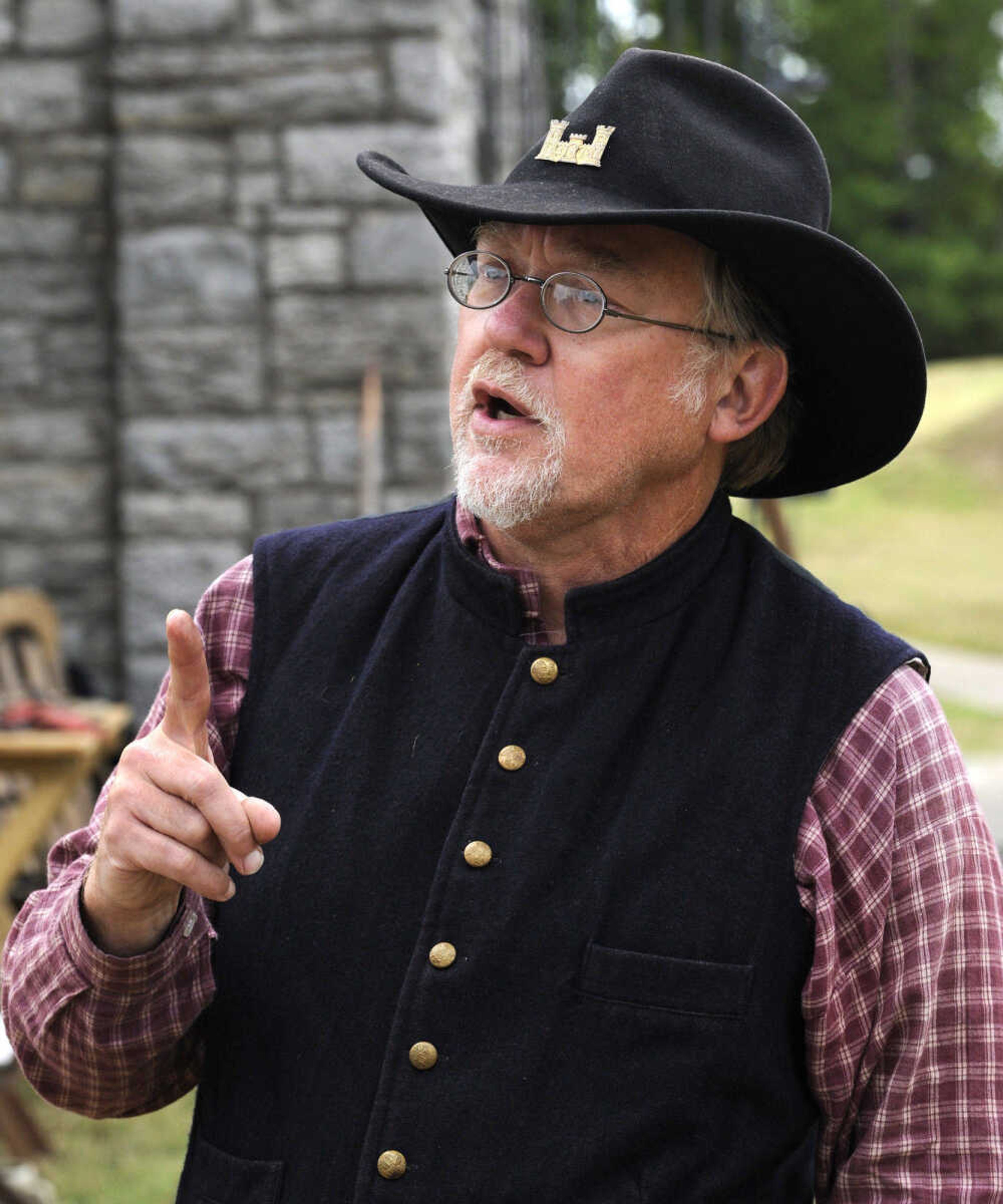 FRED LYNCH ~ flynch@semissourian.com
Scott House talks about local Civil War history Monday, Sept. 5, 2011 at Fort D in Cape Girardeau.